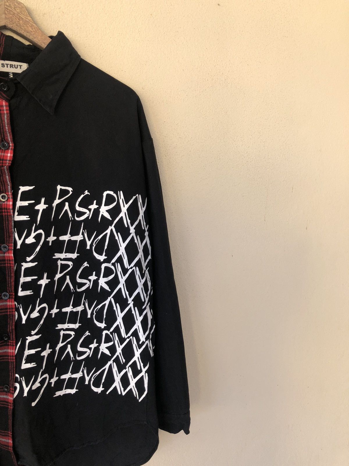 Japanese Brand × Seditionaries RARE! Hybrids Defying Society’s Shirt Size US M / EU 48-50 / 2 - 8 Thumbnail