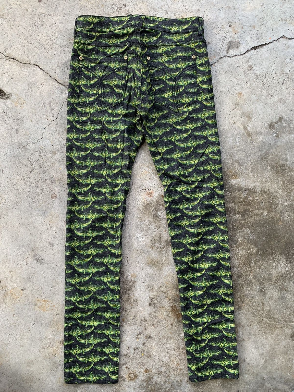 H&M × Versace FW11 Versace X H&M Crocodile All Over Printed Denim Pants Size US 29 - 21 Thumbnail