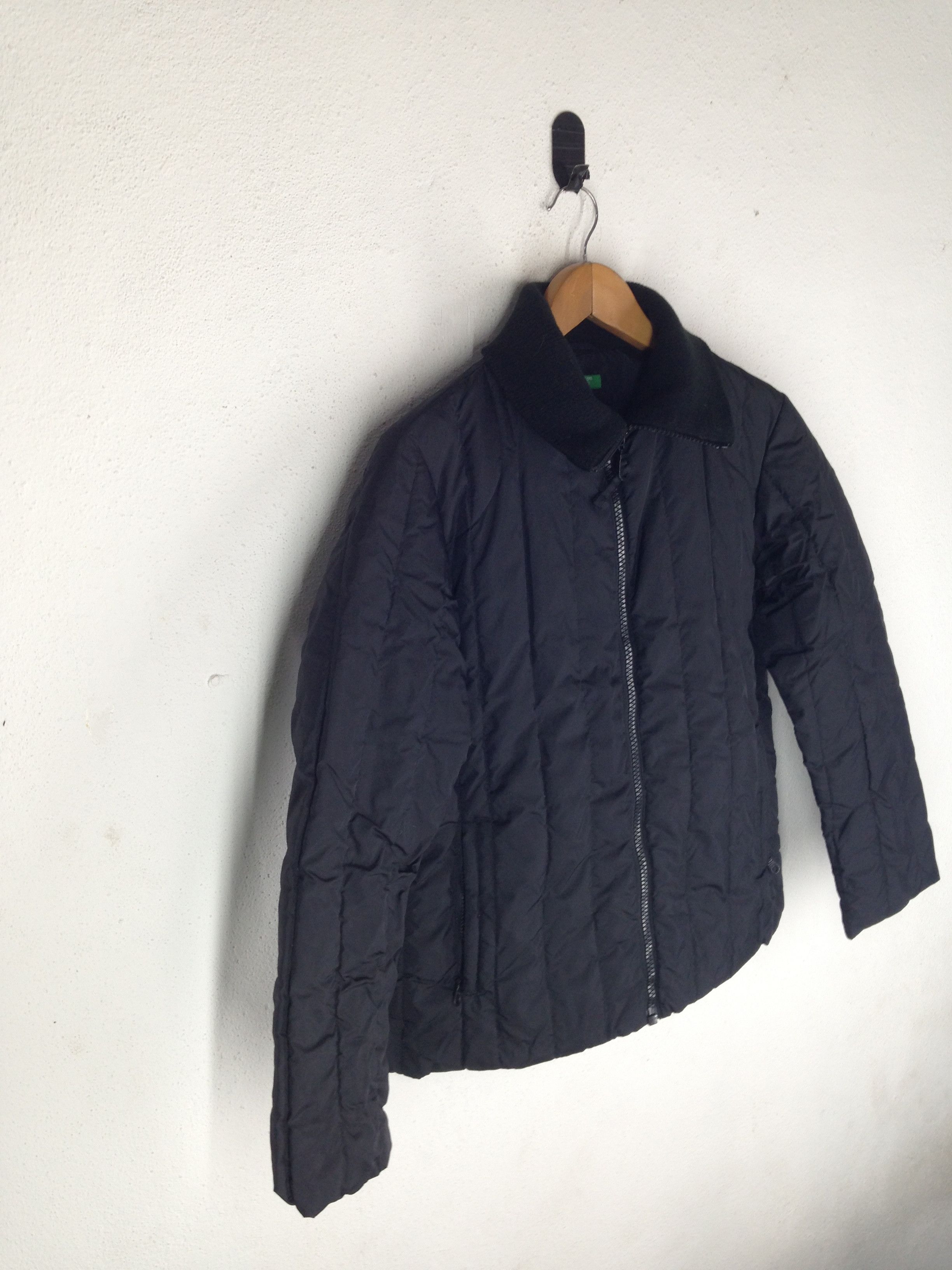United Colors Of Benetton United Colors Of Benetton Black Puffer Jacket Size US S / EU 44-46 / 1 - 3 Thumbnail