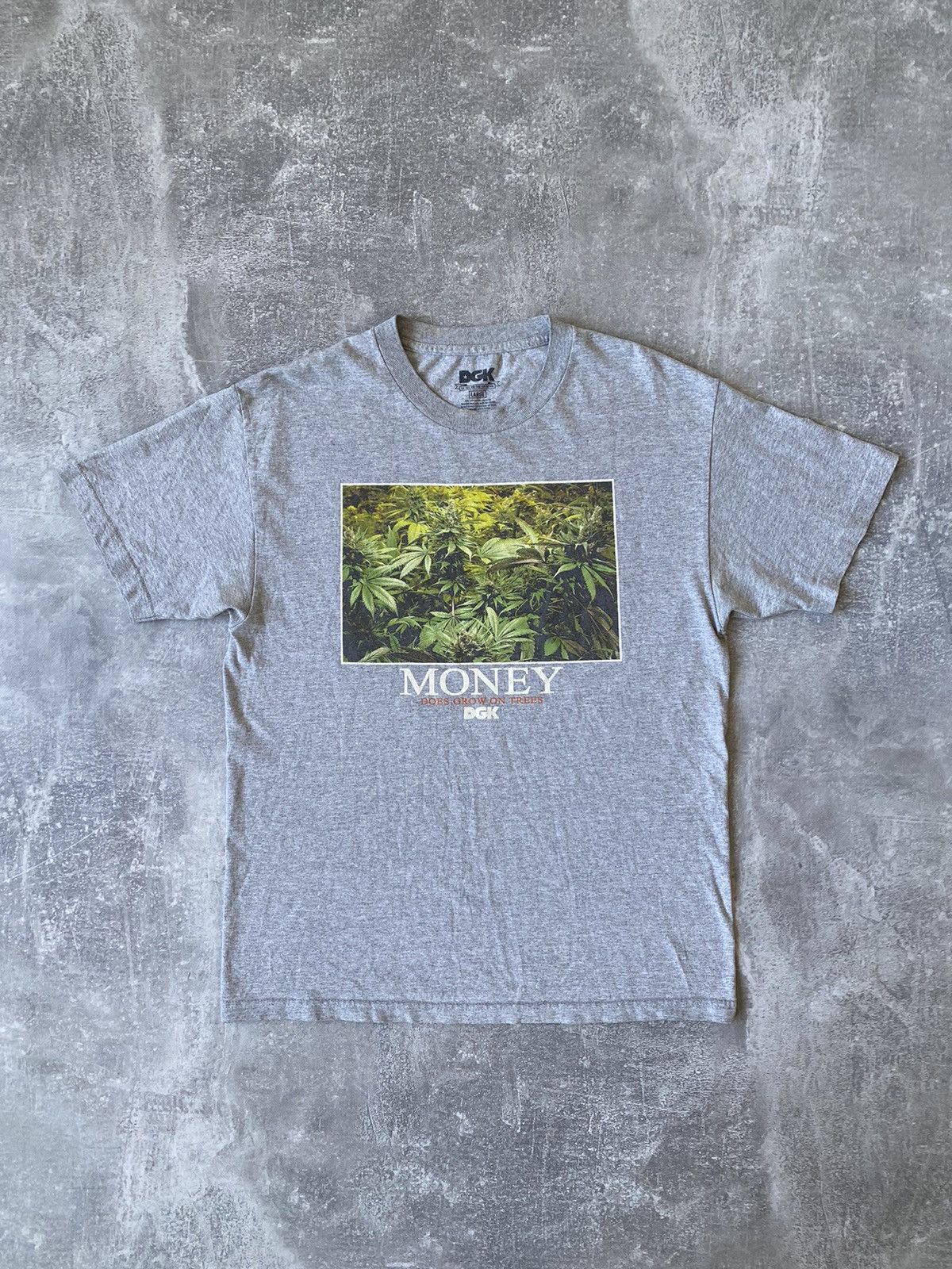 DGK Y2k DGK Weed "Money Does Grow On Trees" T-shirt Size US L / EU 52-54 / 3 - 1 Thumbnail