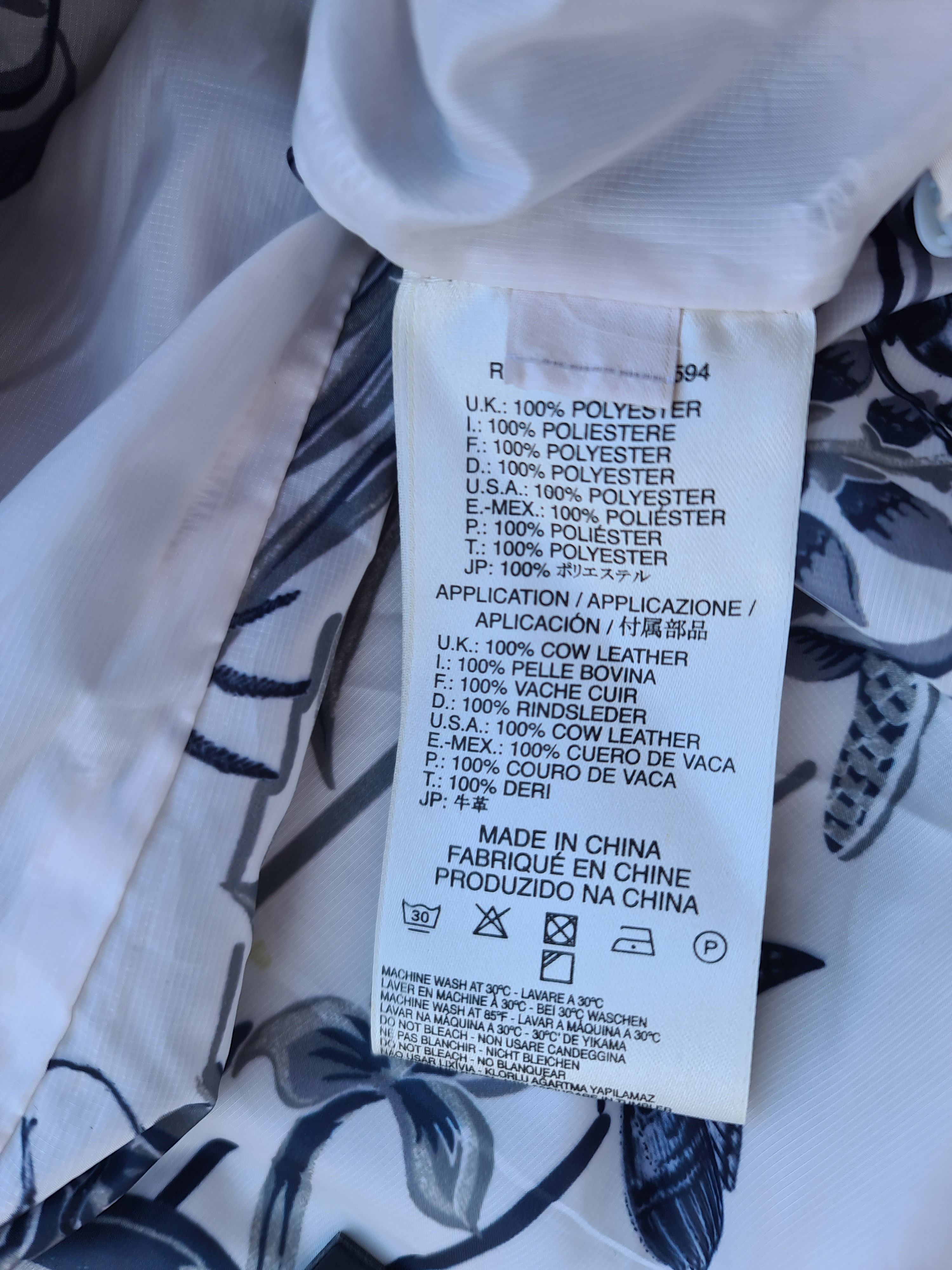 Diesel Vintage Diesel Full Printed Text Zip Up Jacket Size US M / EU 48-50 / 2 - 9 Thumbnail