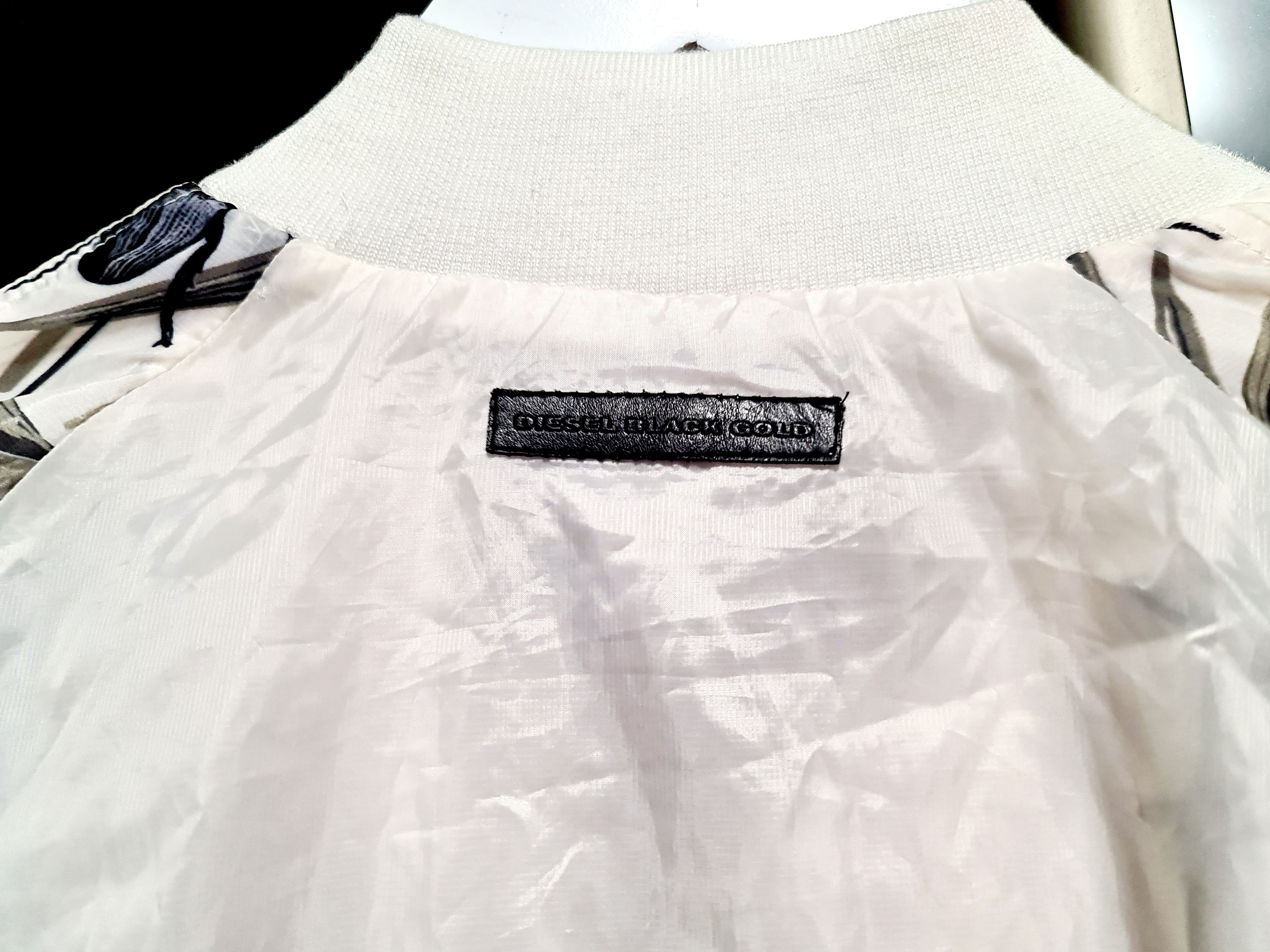 Diesel Vintage Diesel Full Printed Text Zip Up Jacket Size US M / EU 48-50 / 2 - 7 Thumbnail
