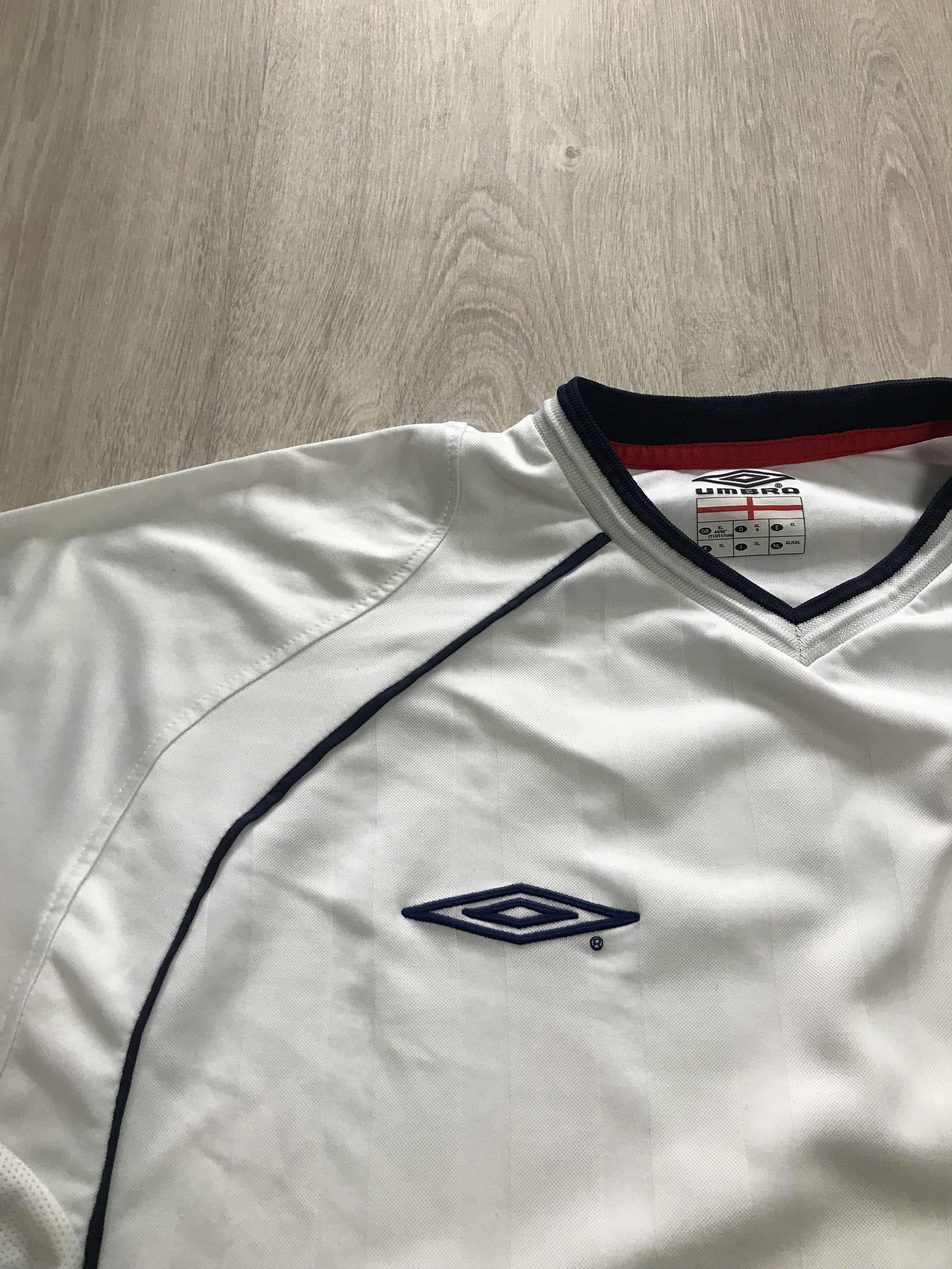 Umbro Umbro Jersey National Team England 2001-2003 year Size US XL / EU 56 / 4 - 3 Thumbnail