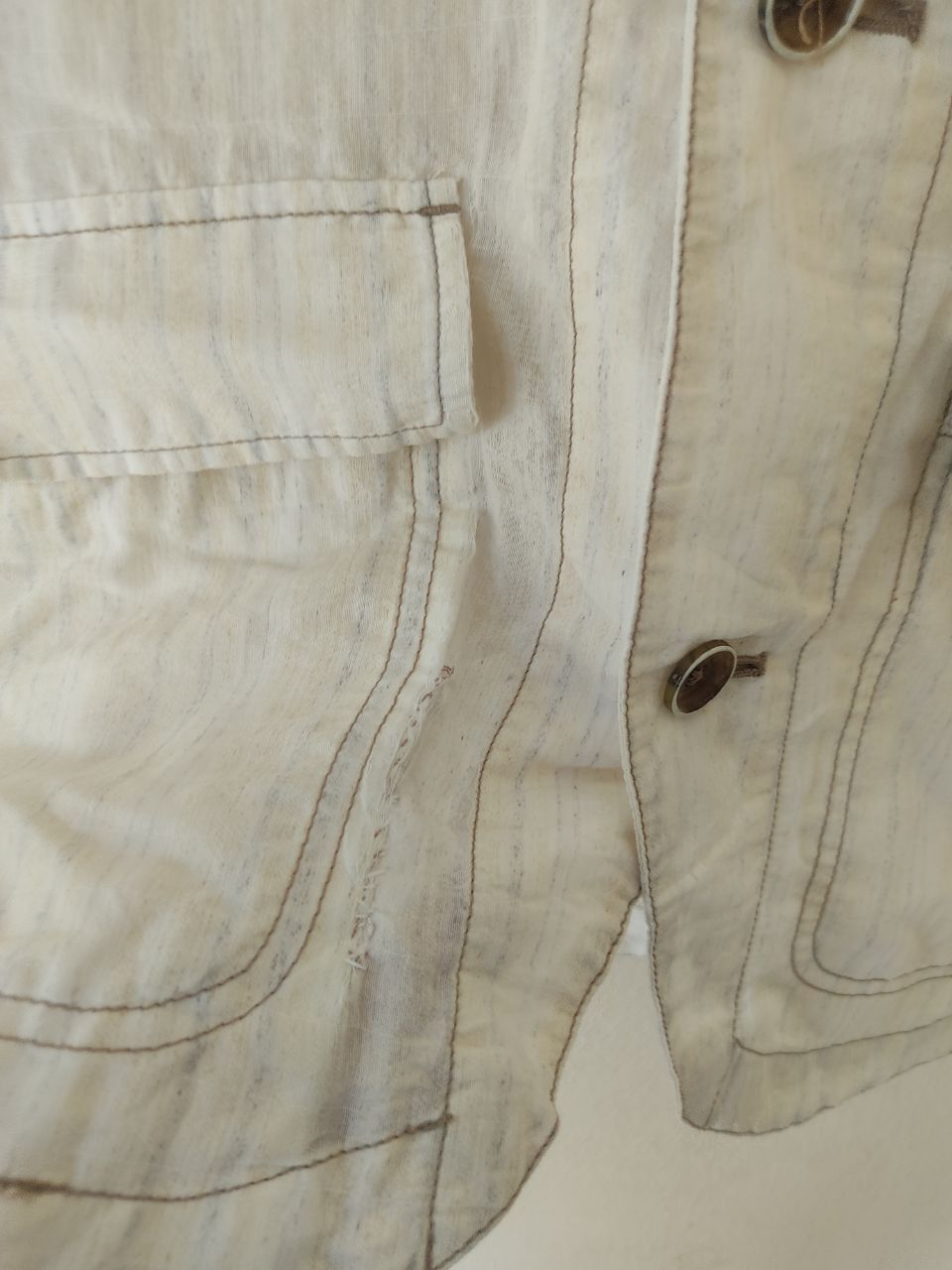 Vintage VINTAGE ALAIN DELON PAPERTHIN WHITE VEST Size US L / EU 52-54 / 3 - 5 Thumbnail