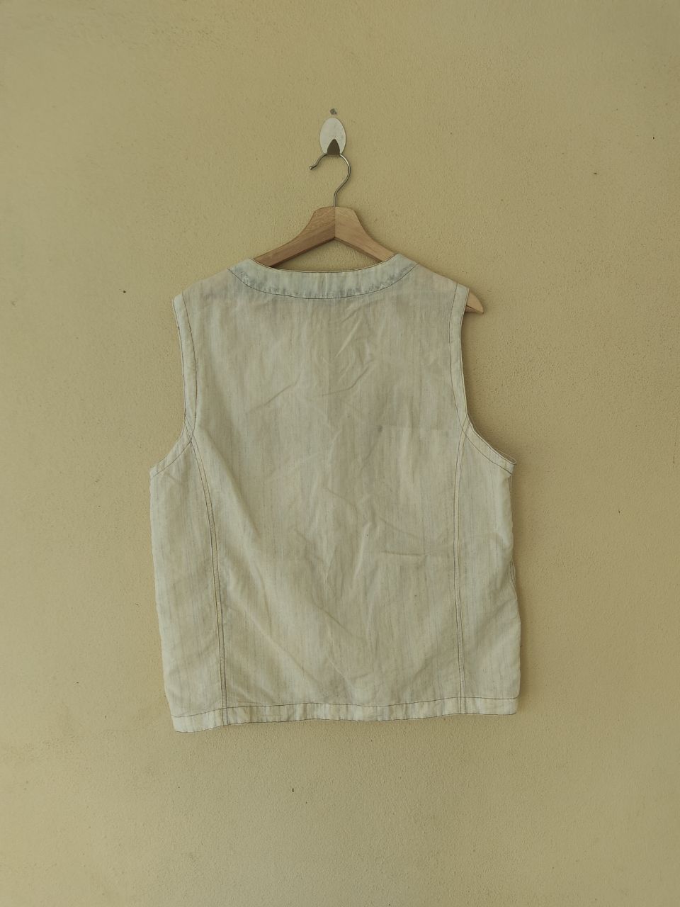 Vintage VINTAGE ALAIN DELON PAPERTHIN WHITE VEST Size US L / EU 52-54 / 3 - 2 Thumbnail