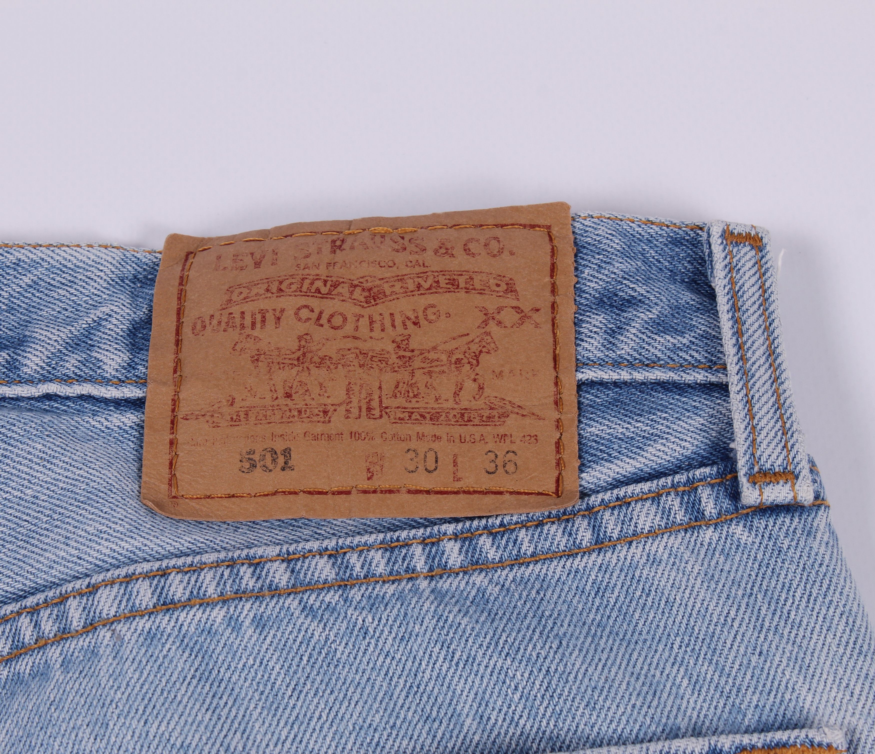 Levi's × Levi's Vintage Clothing Vintage 90's LEVI'S 501 Blue Distressed Jeans Size US 30 / EU 46 - 9 Thumbnail