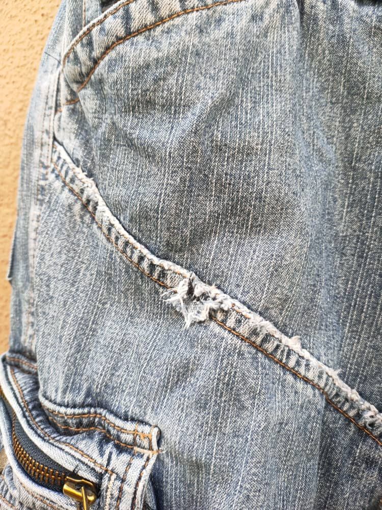 Japanese Brand ❎ Double Edge Cargo Denim Pant Size US 27 - 9 Thumbnail