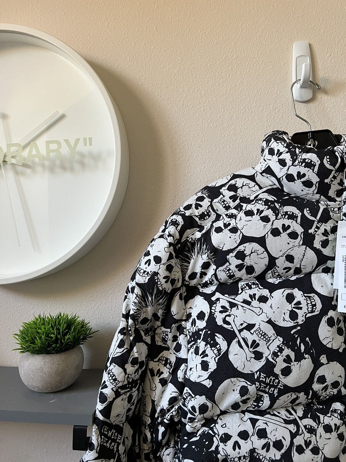 ERL ERL Black Skull Down All Over Print Puffer Jacket Size US L / EU 52-54 / 3 - 4 Thumbnail