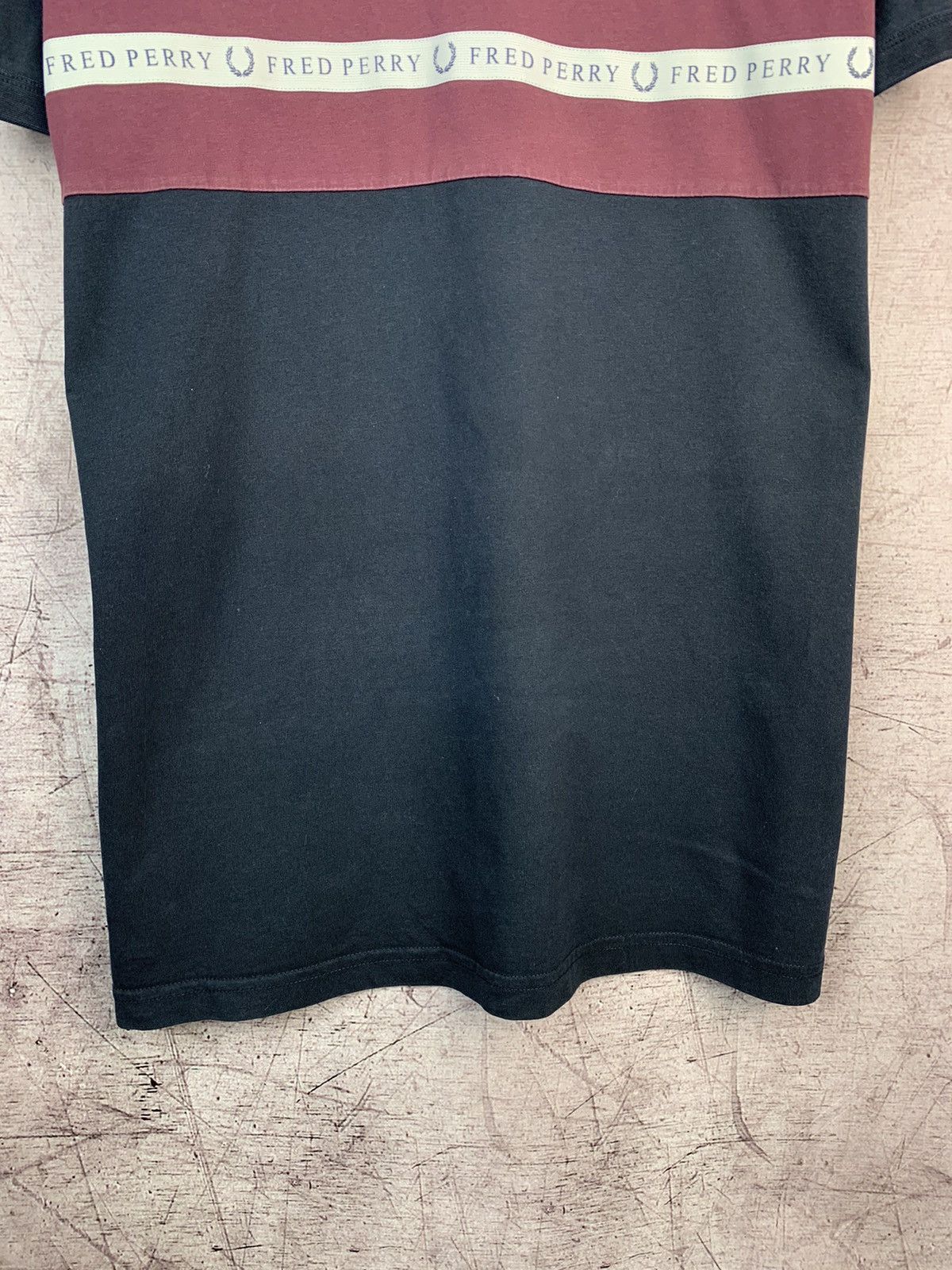 Fred Perry Fred Perry Vintage Mens Logo T-Shirt Size US XL / EU 56 / 4 - 3 Thumbnail