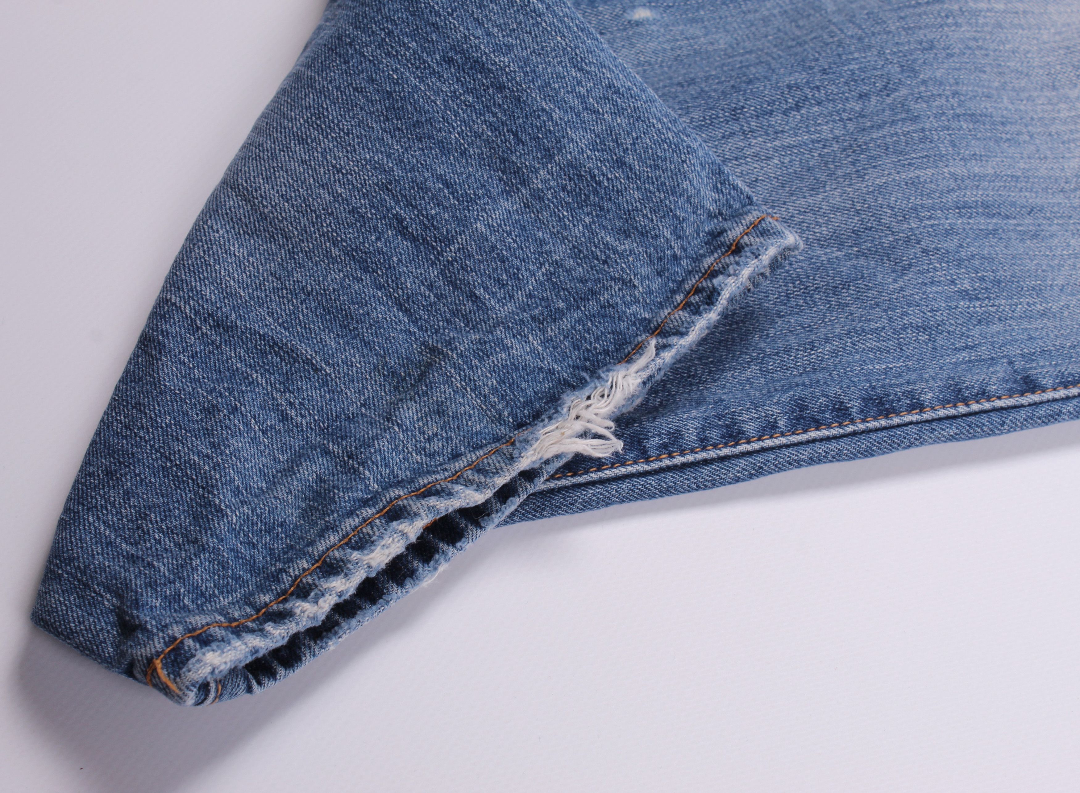 Levi's Vintage 00's LEVI'S 505 Limited Edition Distressed Jeans Size US 34 / EU 50 - 6 Thumbnail