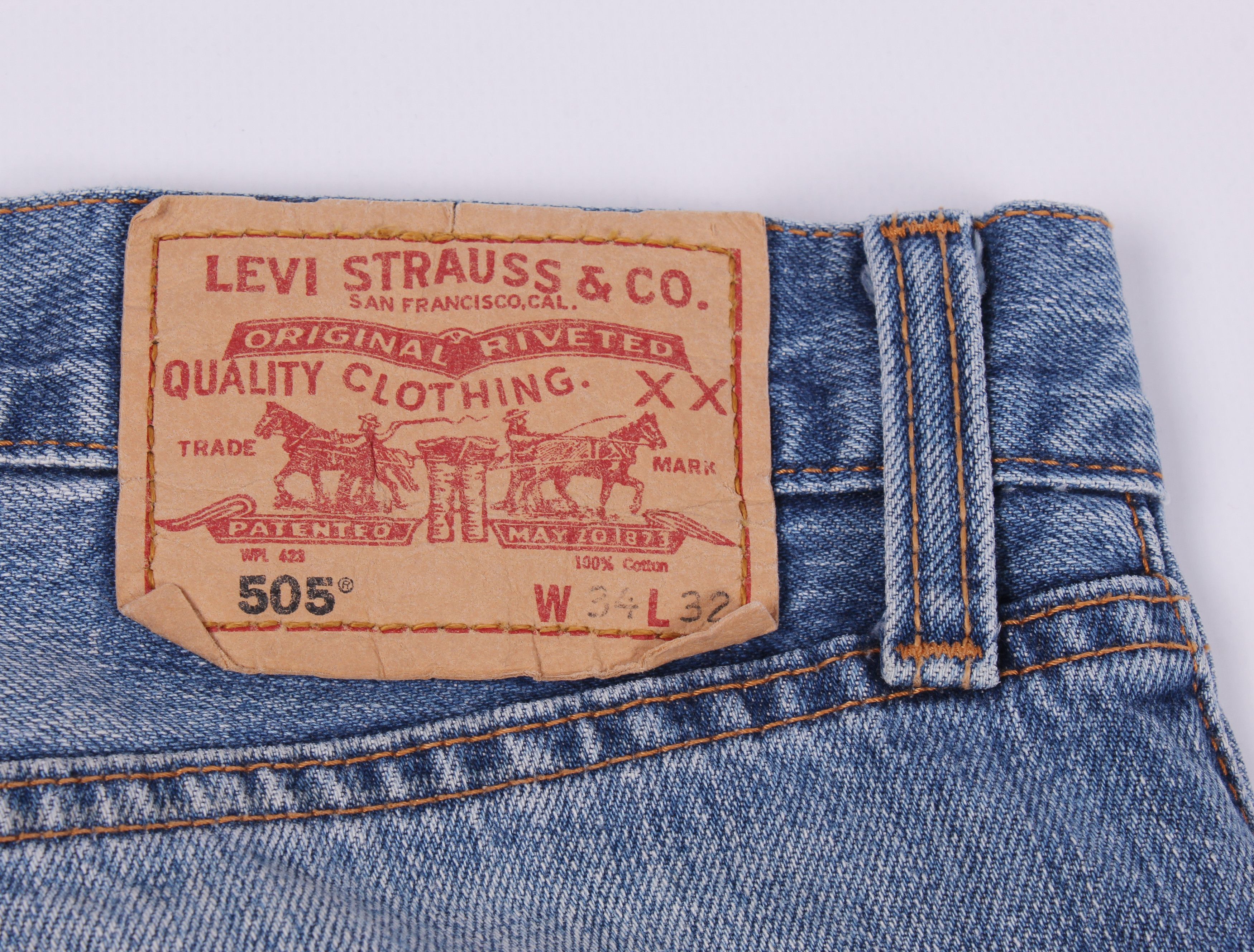 Levi's Vintage 00's LEVI'S 505 Limited Edition Distressed Jeans Size US 34 / EU 50 - 10 Thumbnail