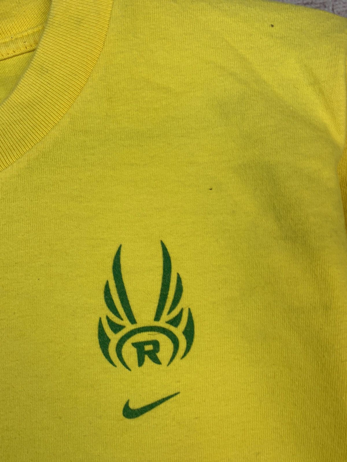 Nike Vintage Nike R9 Ronaldo Brasil Top Football Player T Shirt Size US S / EU 44-46 / 1 - 10 Thumbnail