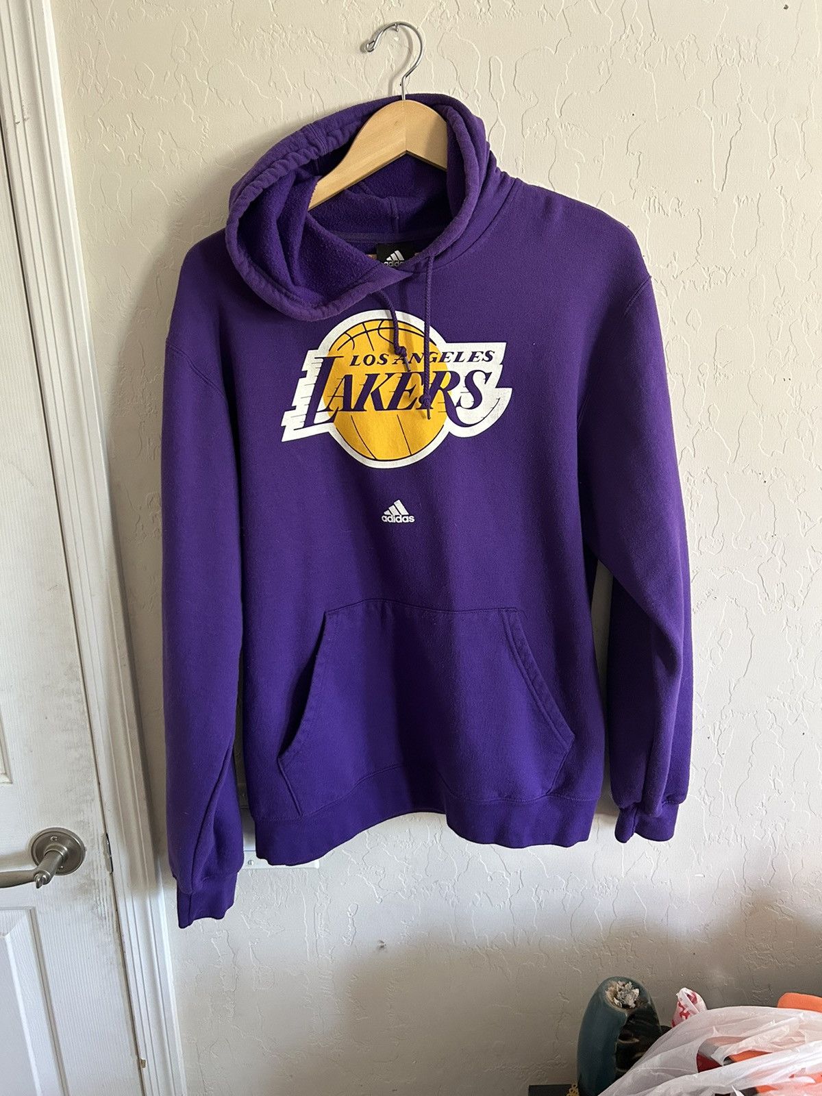 Adidas L.A. Lakers Vintage LA Lakers Adidas Hoodie Grailed