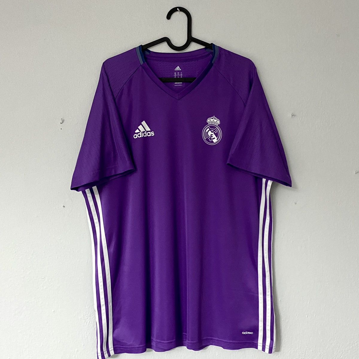 Adidas 2016 2017 Real Madrid Adidas Training Soccer Jersey Shirt XL Size US XL / EU 56 / 4 - 3 Thumbnail