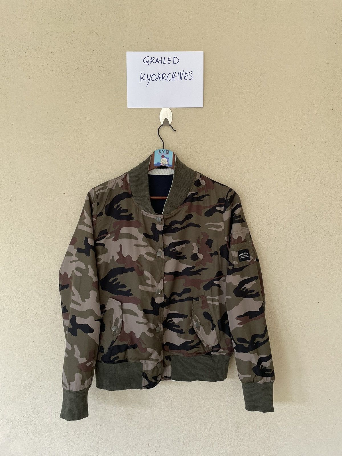 Japanese Brand REVERSIBLE STARE BACK CAMO VARSITY Size US M / EU 48-50 / 2 - 1 Thumbnail