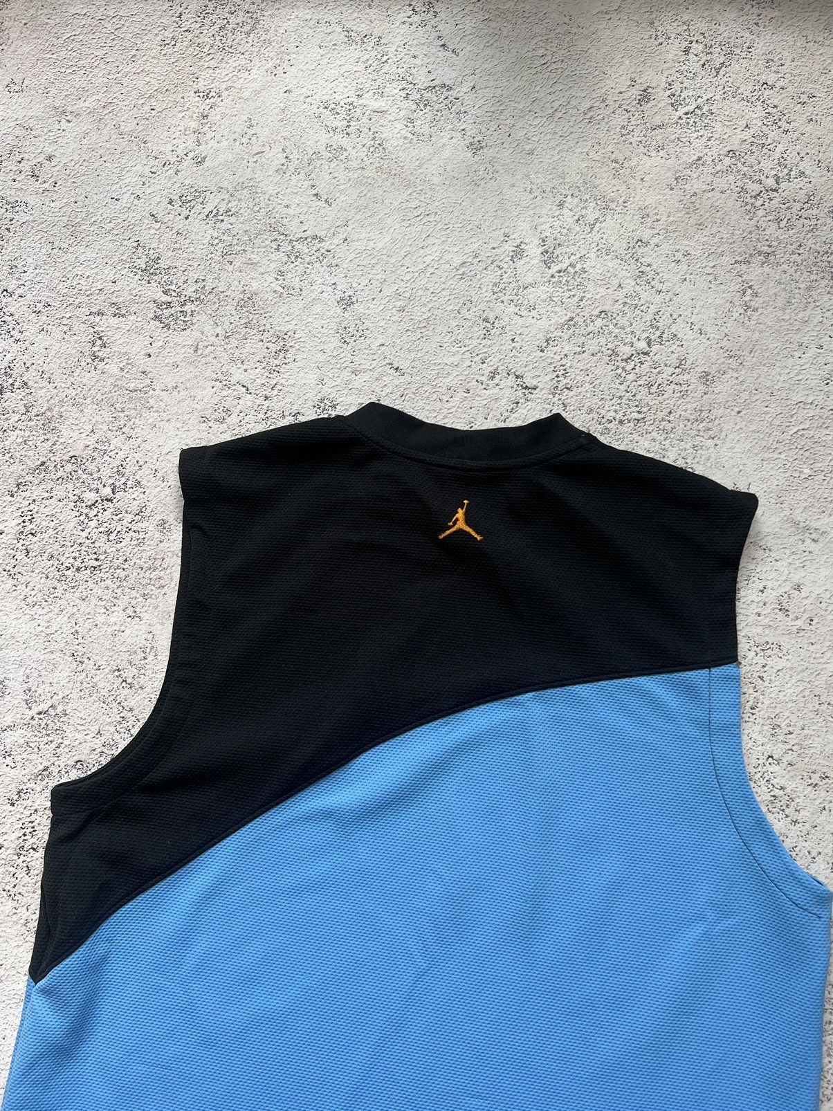 Jordan Brand × Vintage Jordan Vintage Sleeveless Tank Top Jersey / Shirt Size US M / EU 48-50 / 2 - 11 Thumbnail