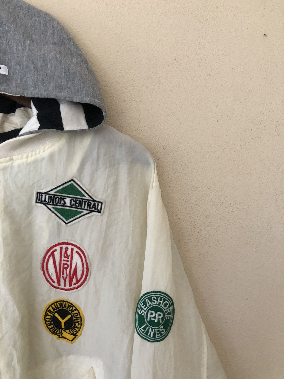 Japanese Brand × Vintage VINTAGE D.W.W PATCHES BOMBER JACKET HOODED Size US M / EU 48-50 / 2 - 4 Thumbnail