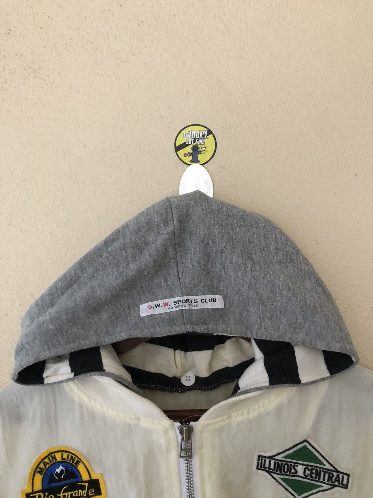 Japanese Brand × Vintage VINTAGE D.W.W PATCHES BOMBER JACKET HOODED Size US M / EU 48-50 / 2 - 5 Thumbnail