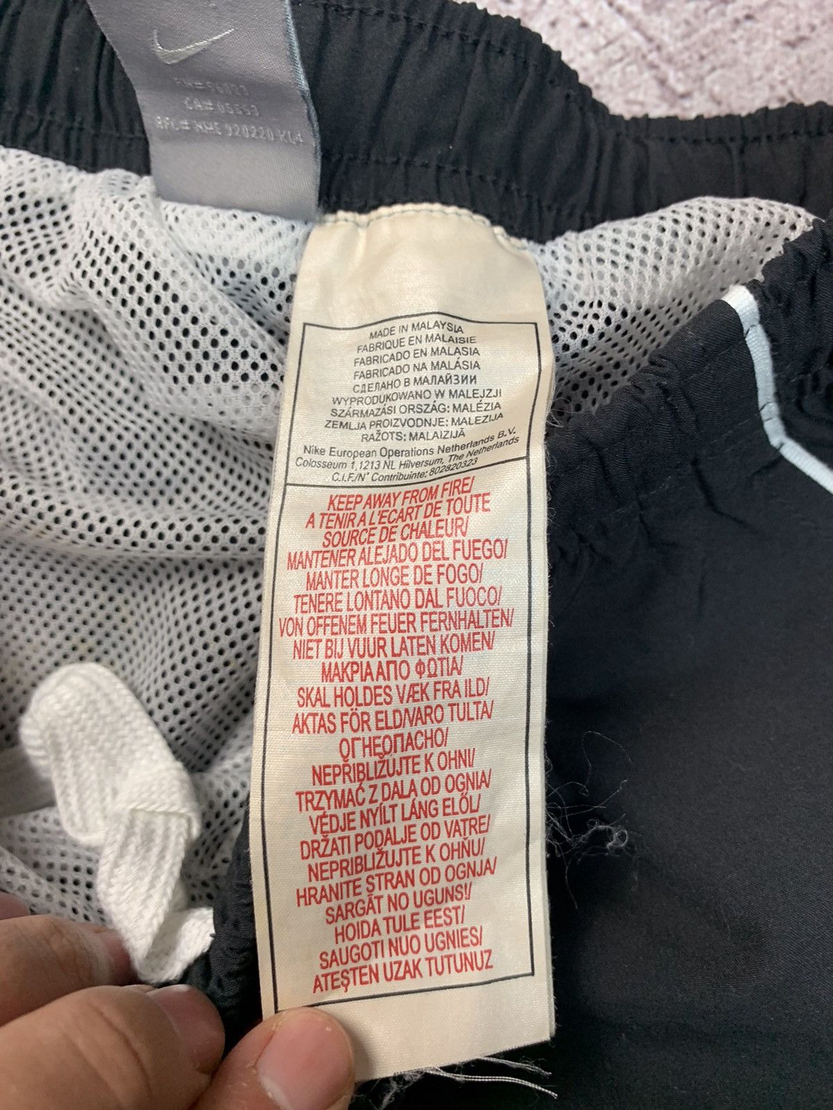 Nike Nike Y2K Vintage Shorts Size US 34 / EU 50 - 8 Thumbnail