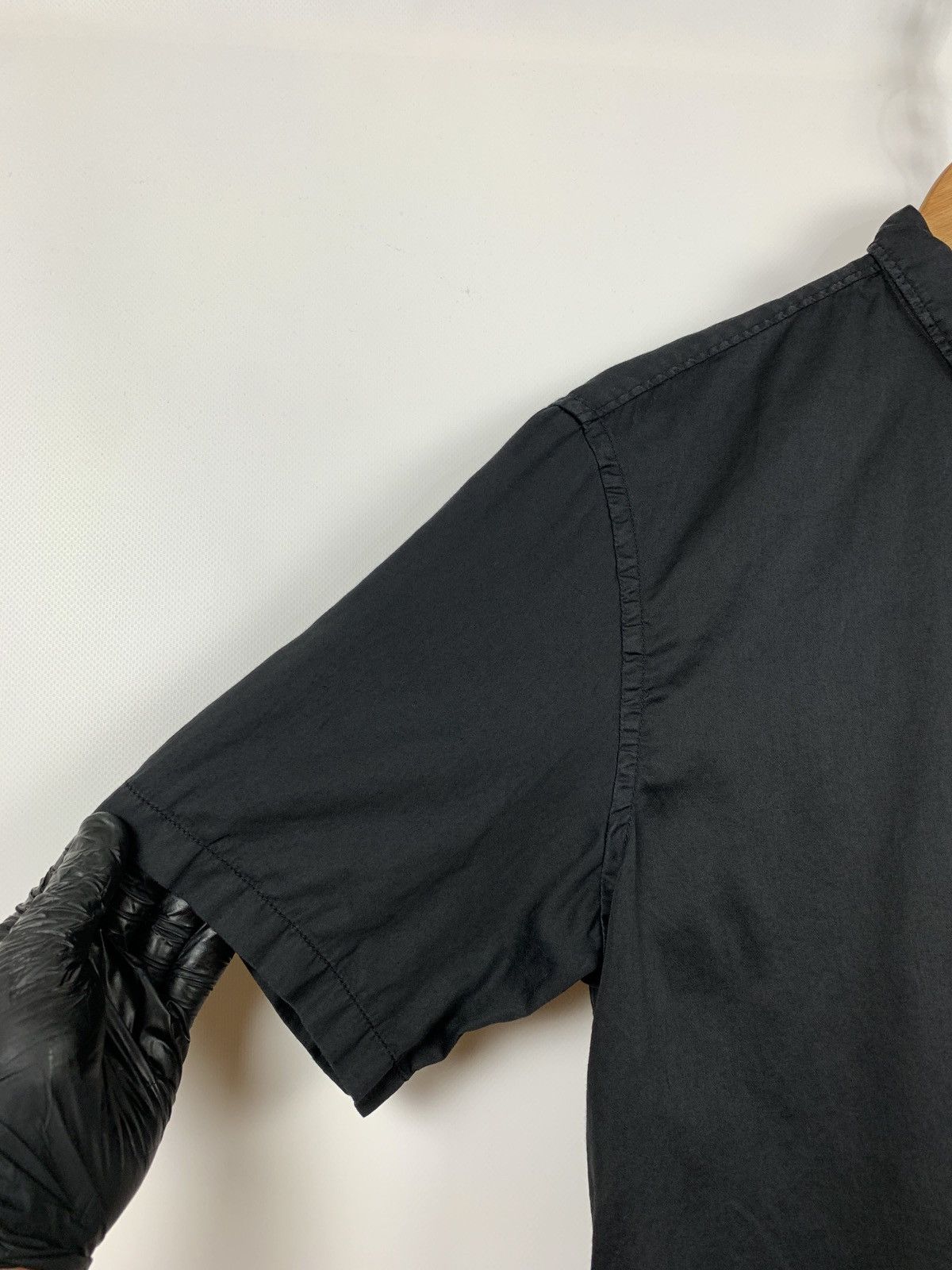 Prada Vintage Prada Black Tab Button Up Short Sleeve Shirt Size US M / EU 48-50 / 2 - 9 Thumbnail