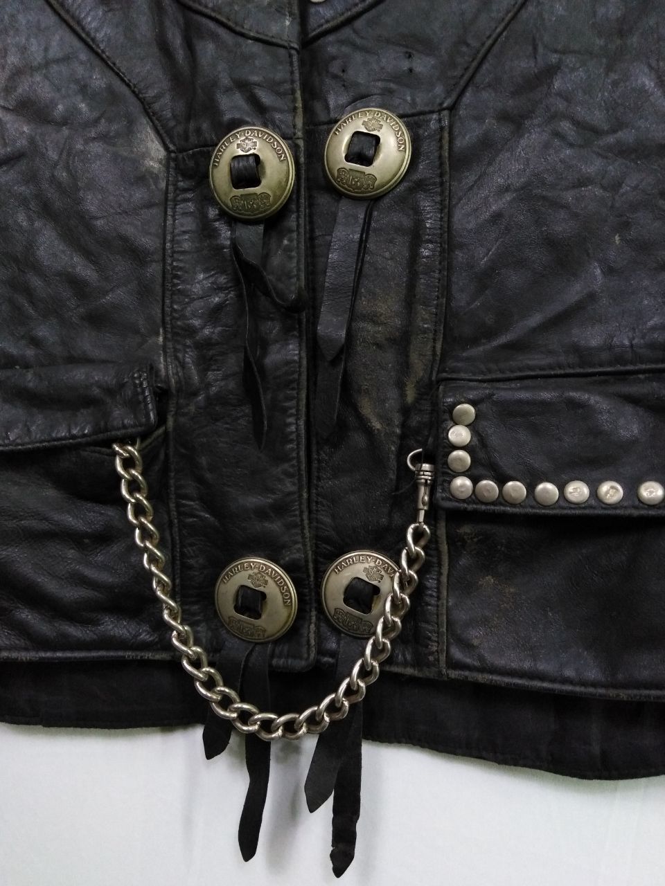 Harley Davidson VINTAGE HARLEY DAVIDSON LEATHER VEST CHIBA SAITAMA JAPAN Size US M / EU 48-50 / 2 - 10 Thumbnail