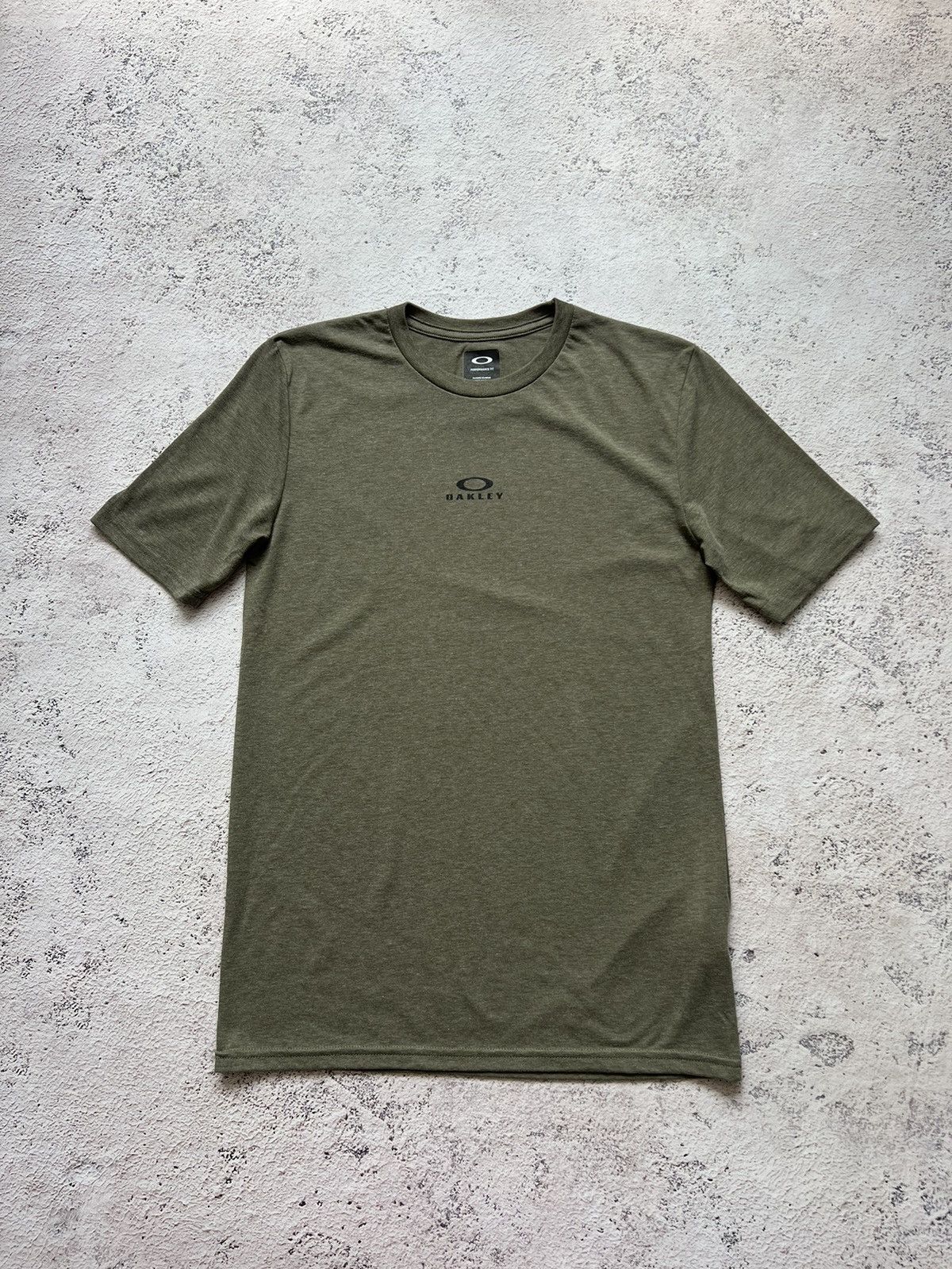 Oakley × Vintage Oakley vintage khaki t shirts Size US S / EU 44-46 / 1 - 3 Thumbnail