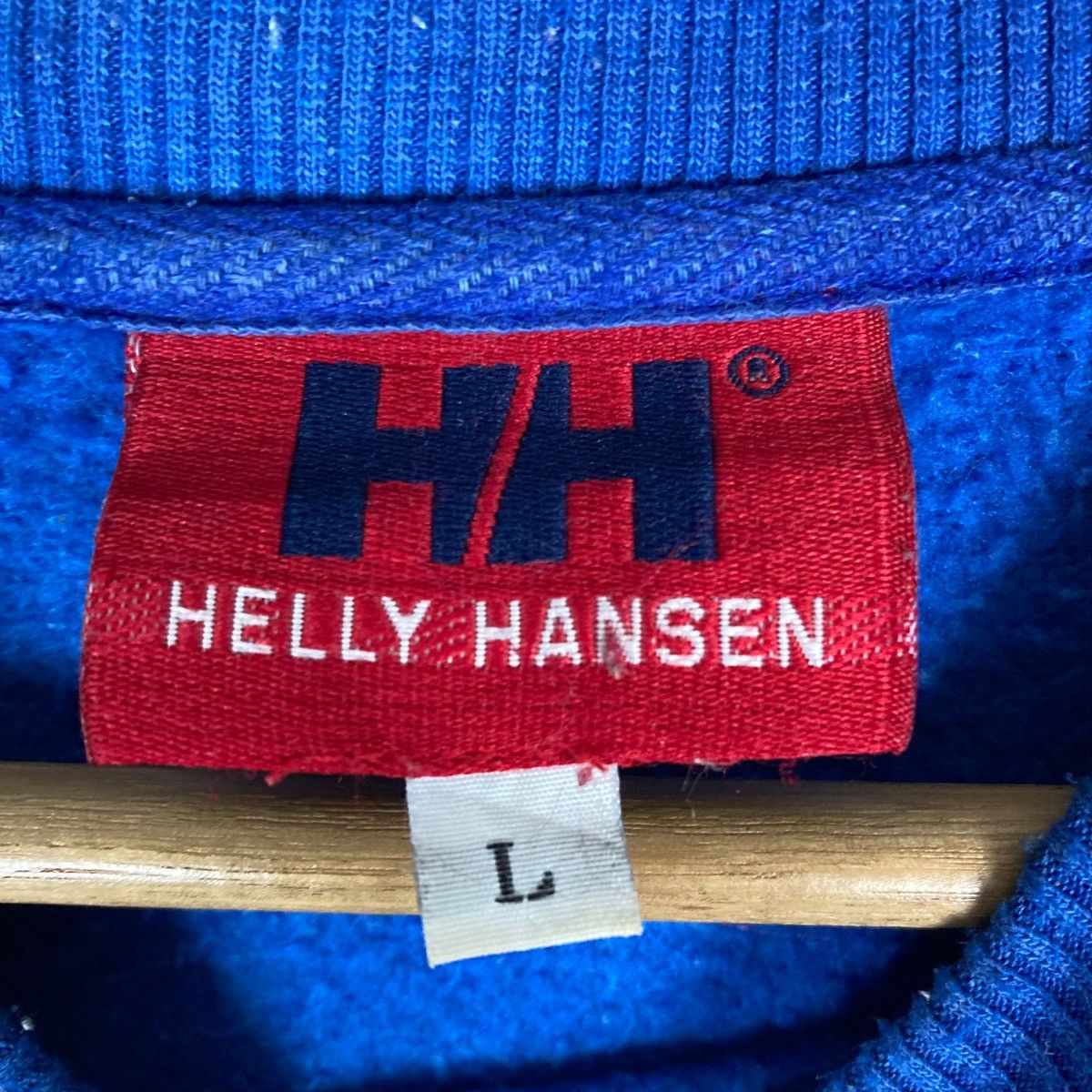 Helly Hansen Vintage Helly Hansen Small Logo Pullover Jumper Sweatshirt Size US L / EU 52-54 / 3 - 6 Thumbnail