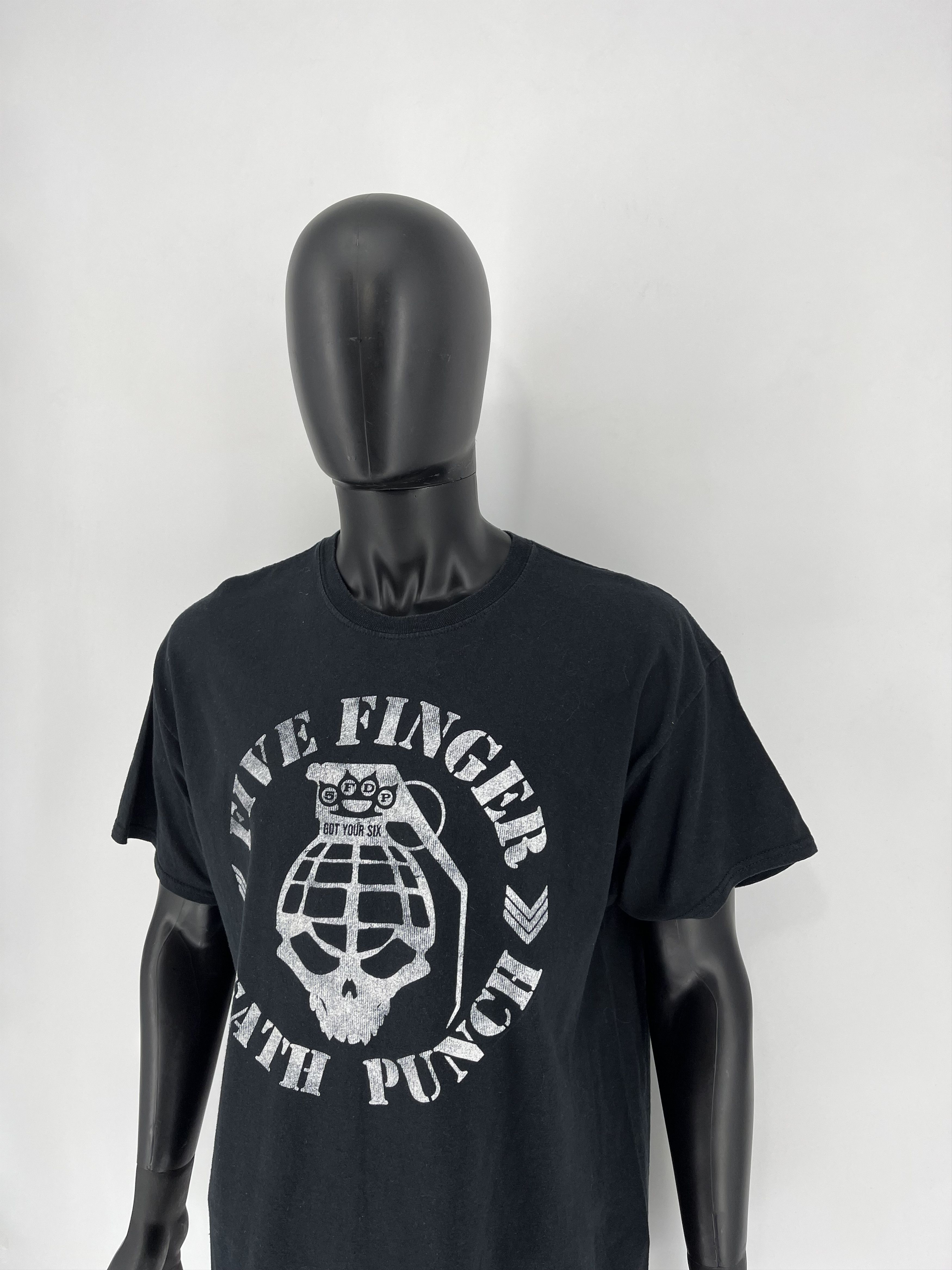 Band Tees × Vintage Vintage Five Finger Death Punch streetwear vintage rock tee Size US XL / EU 56 / 4 - 4 Thumbnail