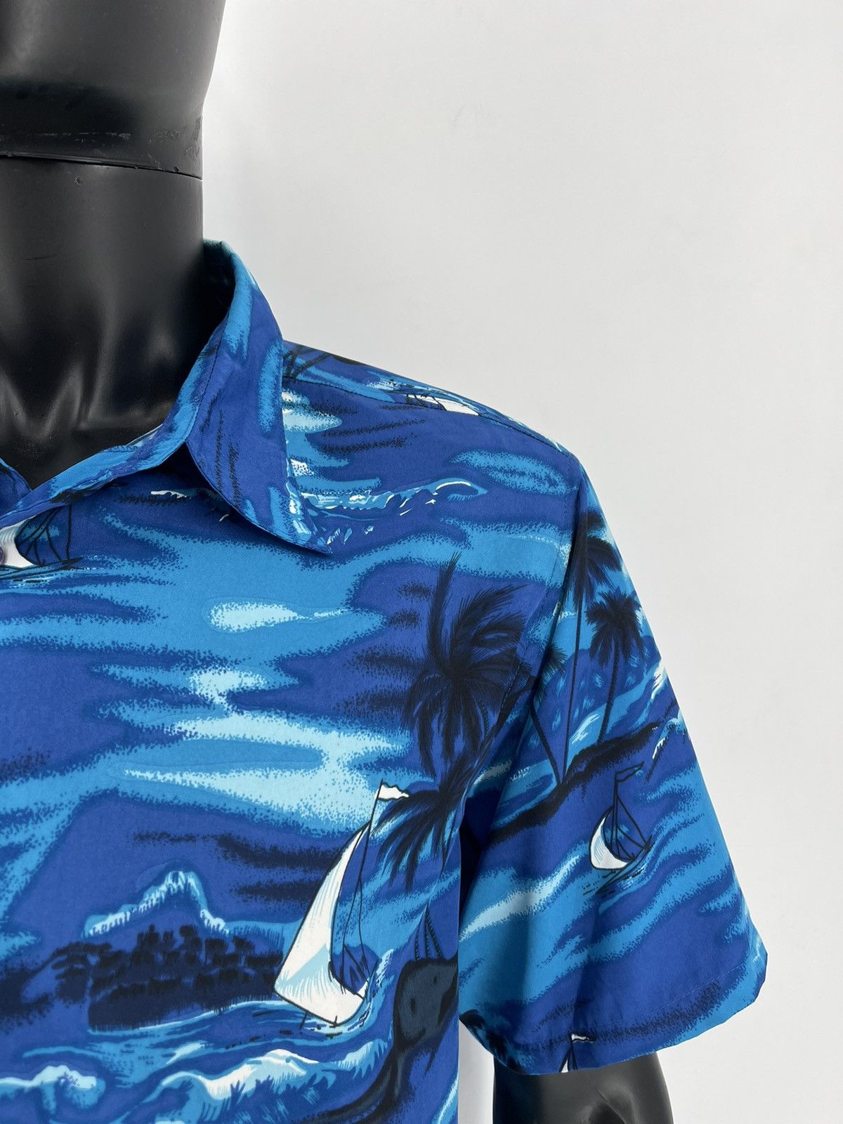 Vintage Vintage 90s Aloha Wear Hawaiian Shirt Summer American Size US L / EU 52-54 / 3 - 6 Thumbnail
