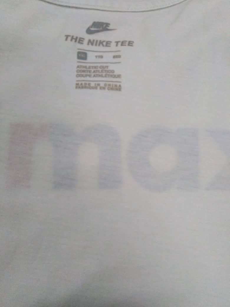 Nike Vintage Nike Airmax White T Shirt Size US XXL / EU 58 / 5 - 5 Thumbnail