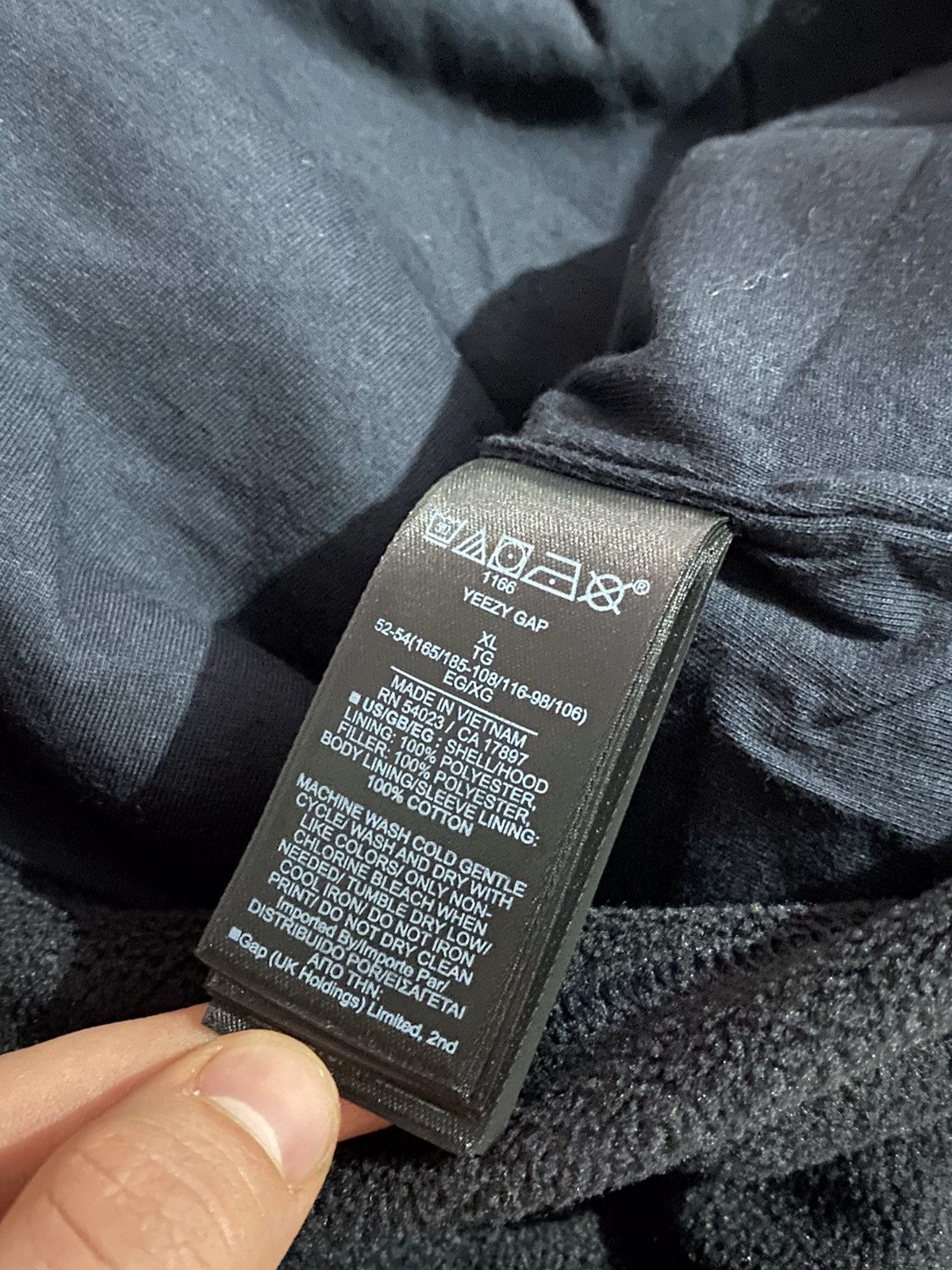 Gap × Yeezy Yeezy Gap Polar Fleece Padded Hoodie by Balenciaga Size US XL / EU 56 / 4 - 11 Thumbnail