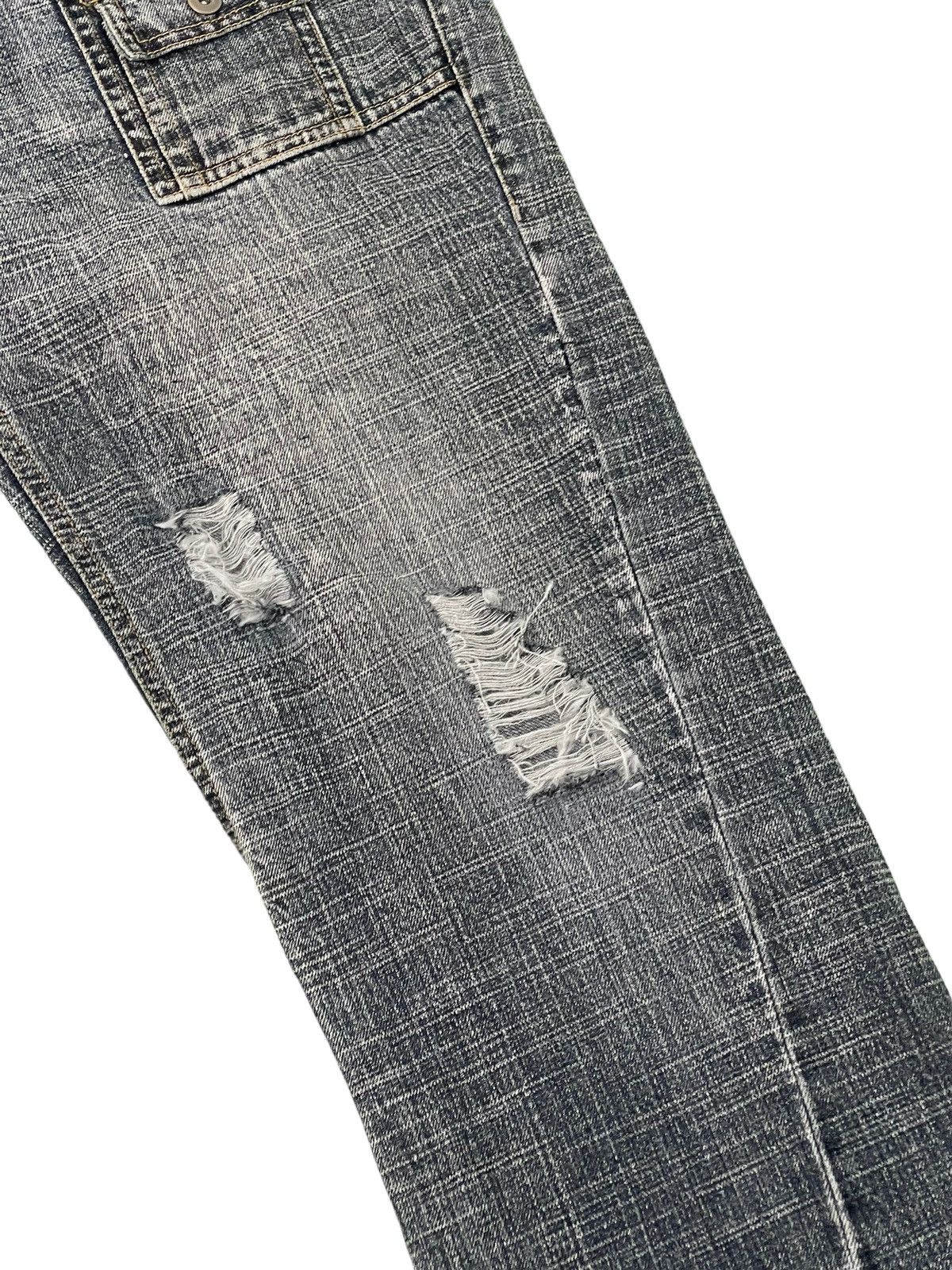 Japanese Brand Distress Bush Jeans Jungle Storm 4🟦8 Size US 35 - 7 Thumbnail