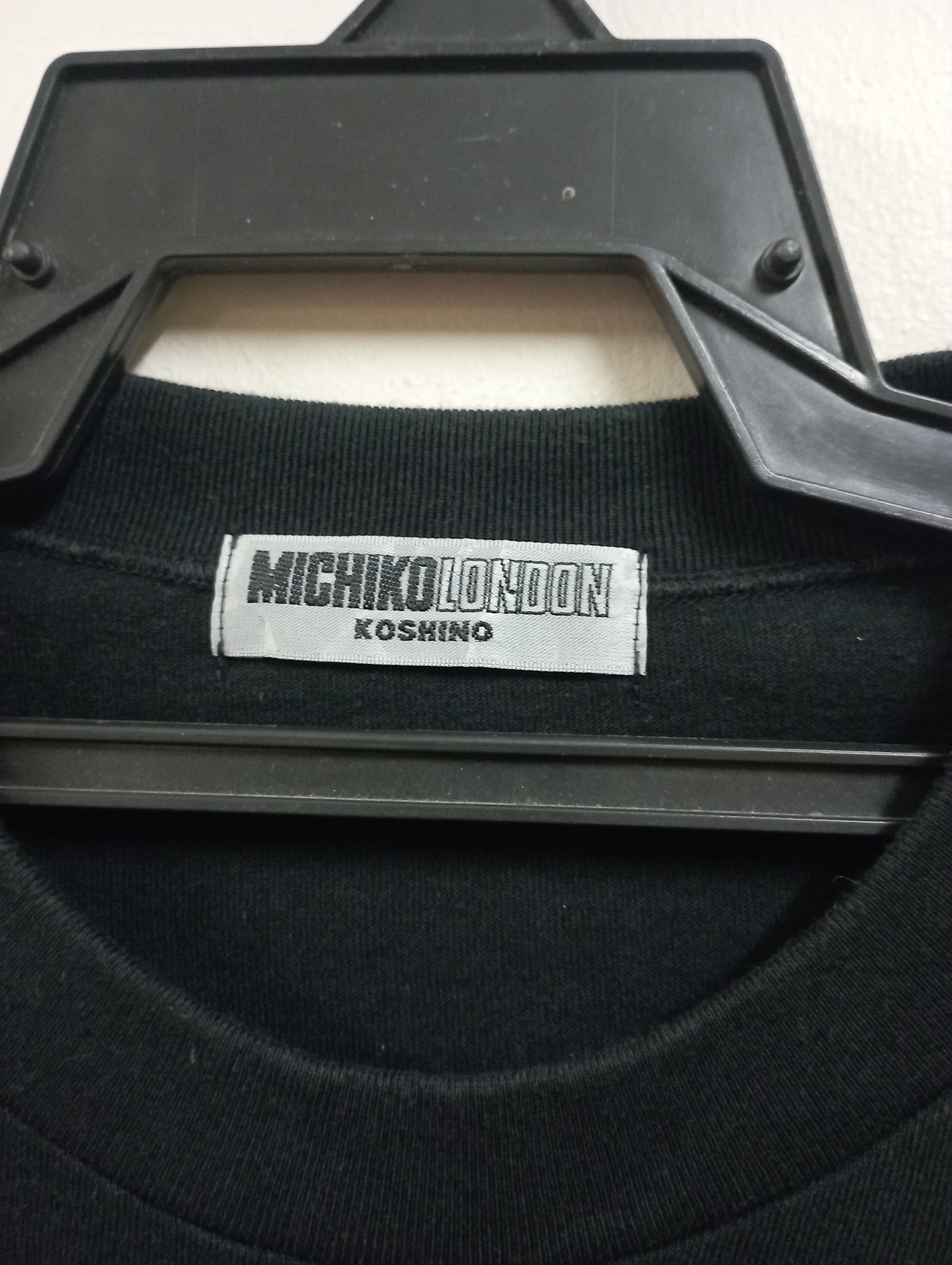 Michiko Koshino London Made In Japan Big Logo T Shirt Michiko Koshino London Size US L / EU 52-54 / 3 - 4 Thumbnail