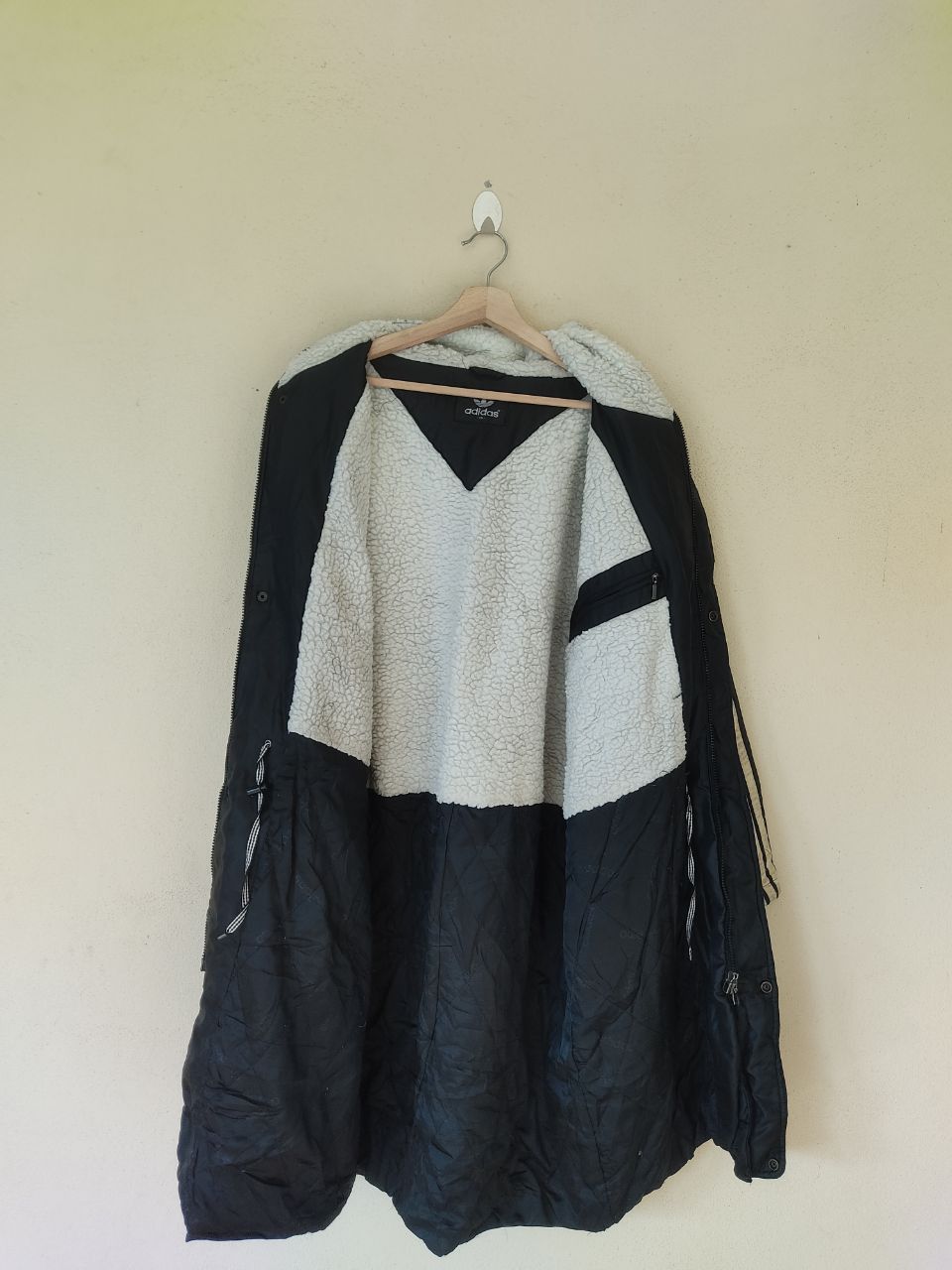Adidas VINTAGE ADIDAS BIG TRIFOIL LONG BLACK JACKET Size US L / EU 52-54 / 3 - 5 Thumbnail