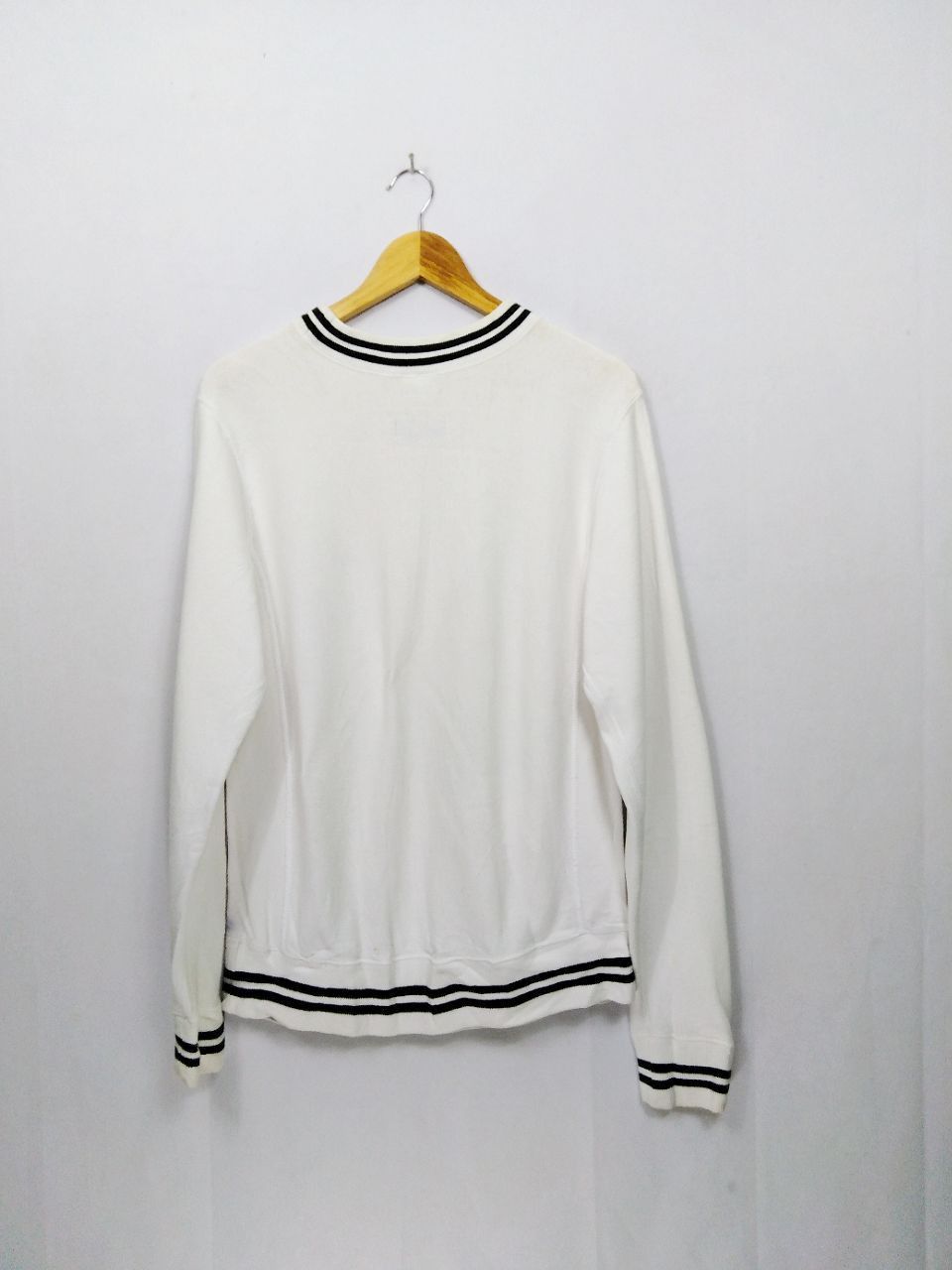 Champion × HARE COLLABORATION BETWEEN HARE x CHAMPION SMALL LOGO SWEATSHIRT Size US S / EU 44-46 / 1 - 3 Thumbnail