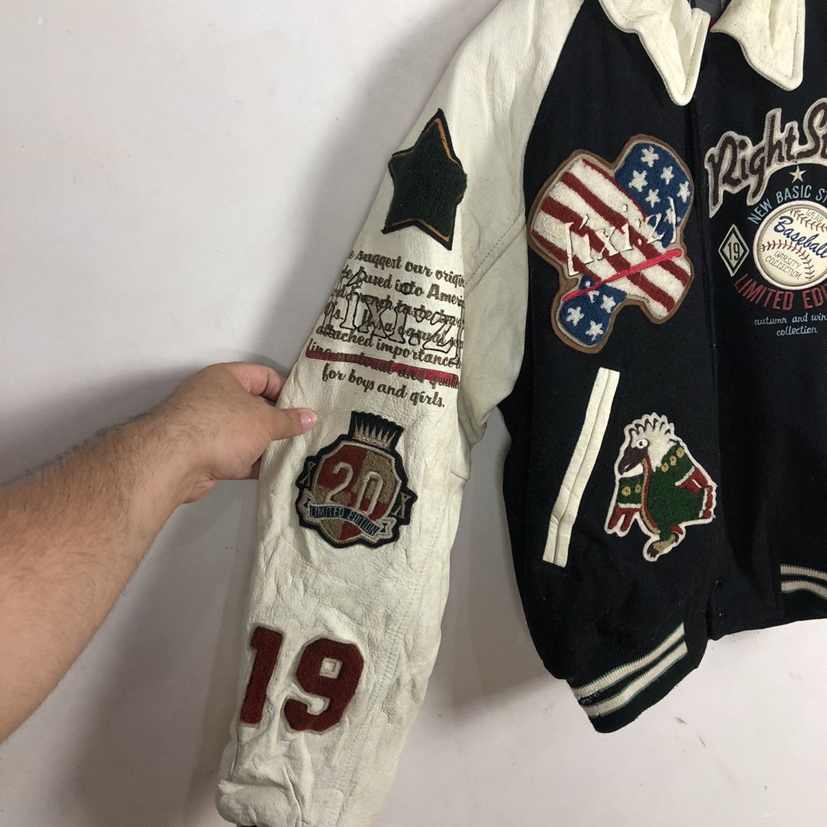 Japanese Brand CHAMPTEAM VARSITY JACKET Size US L / EU 52-54 / 3 - 9 Thumbnail