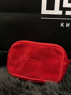 Chanel red makeup online pouch