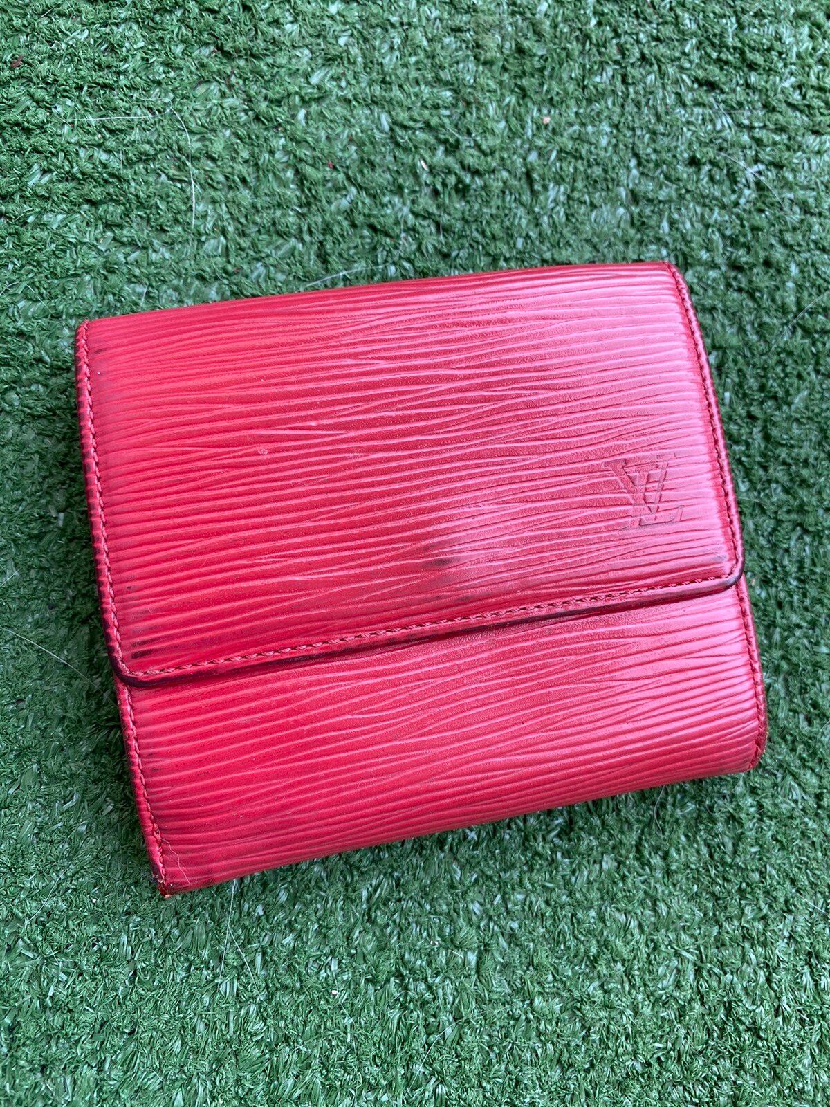 LOUIS VUITTON Louis Vuitton Monogram Mahina Portefeuille Iris XS Metallic Light  Pink M80902 Ladies Leather Trifold Wallet