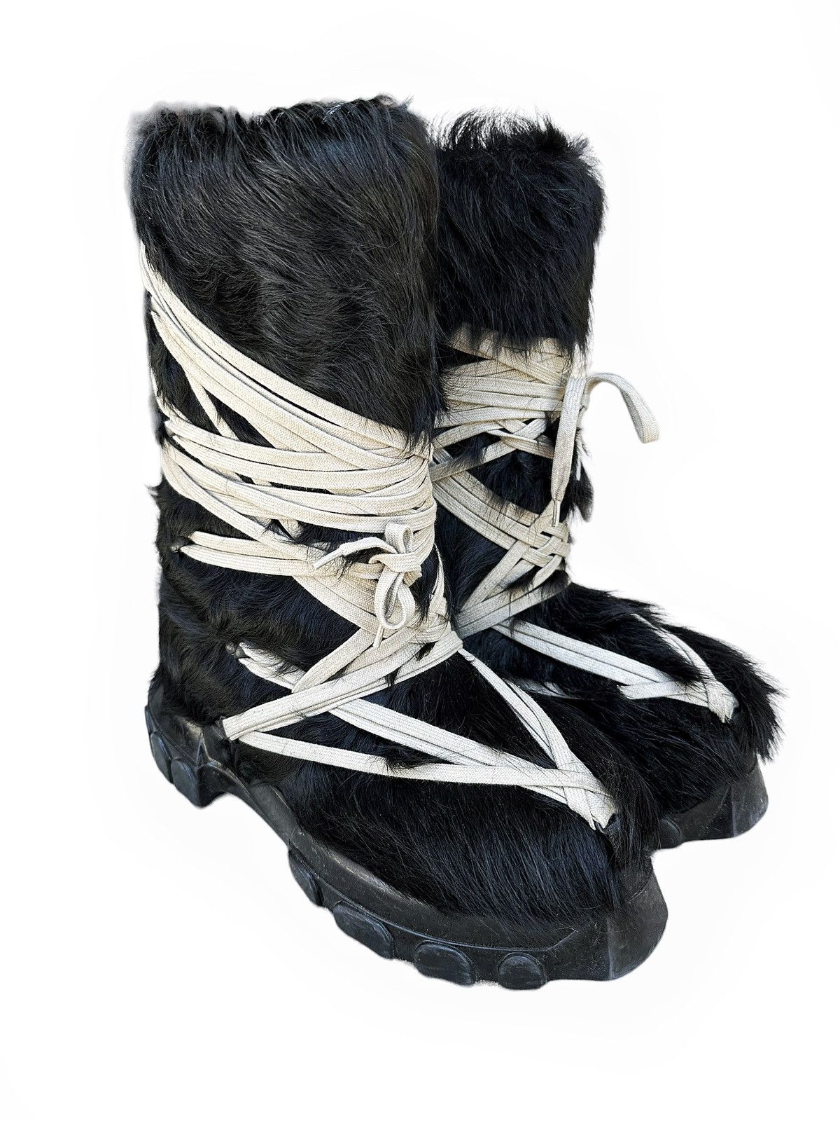 Pre-owned Rick Owens Sz43 Lunar Megalace Pony Tractor Moonboot In Black