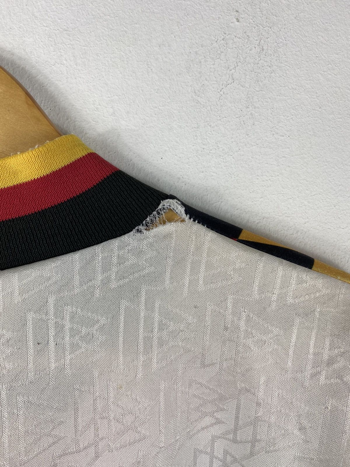 Vintage Vintage Adidas Germany 1994 world cup kit / football jersey Size US L / EU 52-54 / 3 - 5 Thumbnail