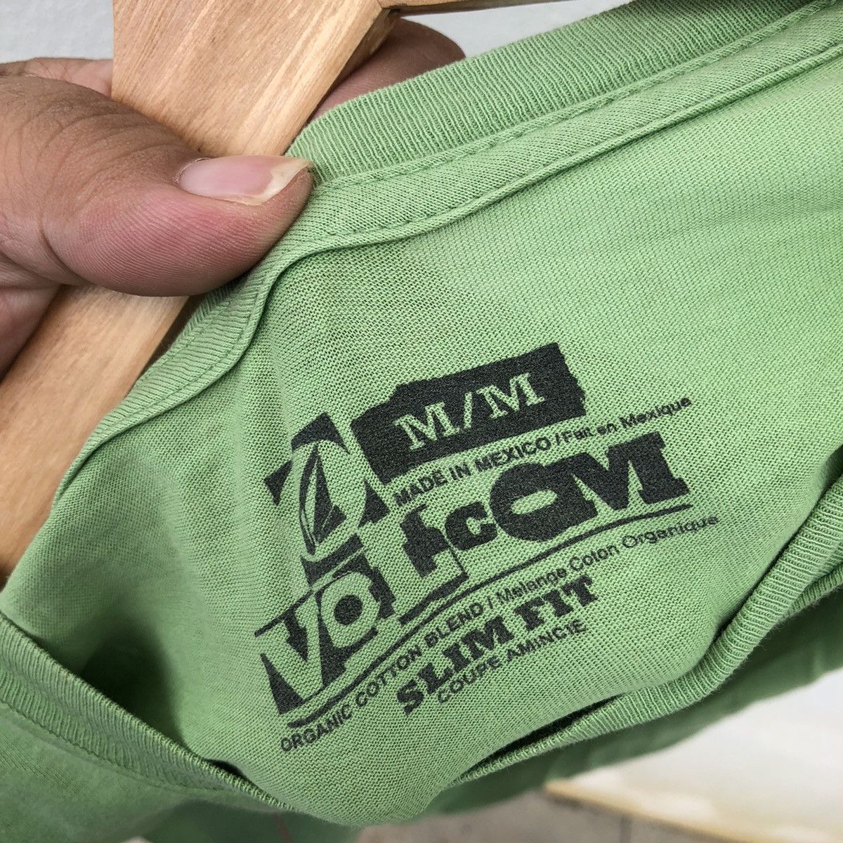 Japanese Brand VOLCOM T-SHIRT BIG LOGO Size US M / EU 48-50 / 2 - 7 Thumbnail