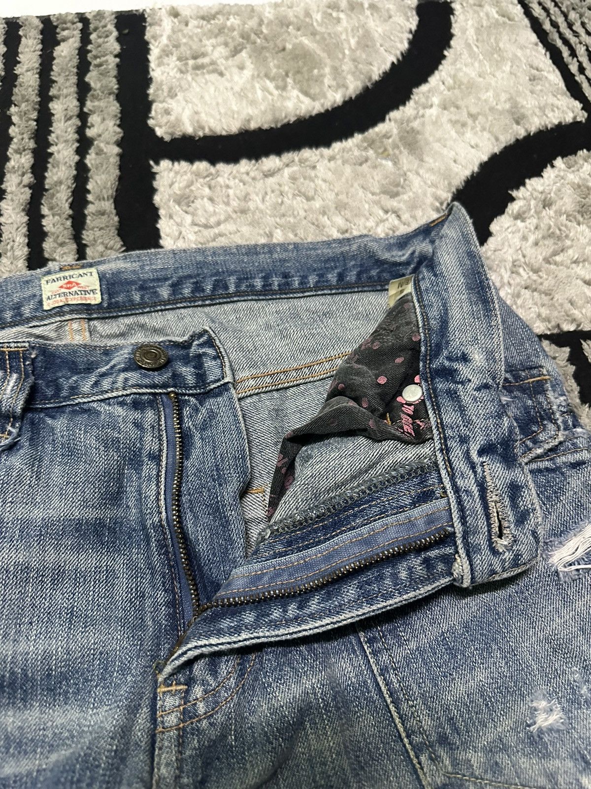 Hysteric Glamour 32x26 Vintage Rna distressed denim jeans Size US 32 / EU 48 - 7 Thumbnail
