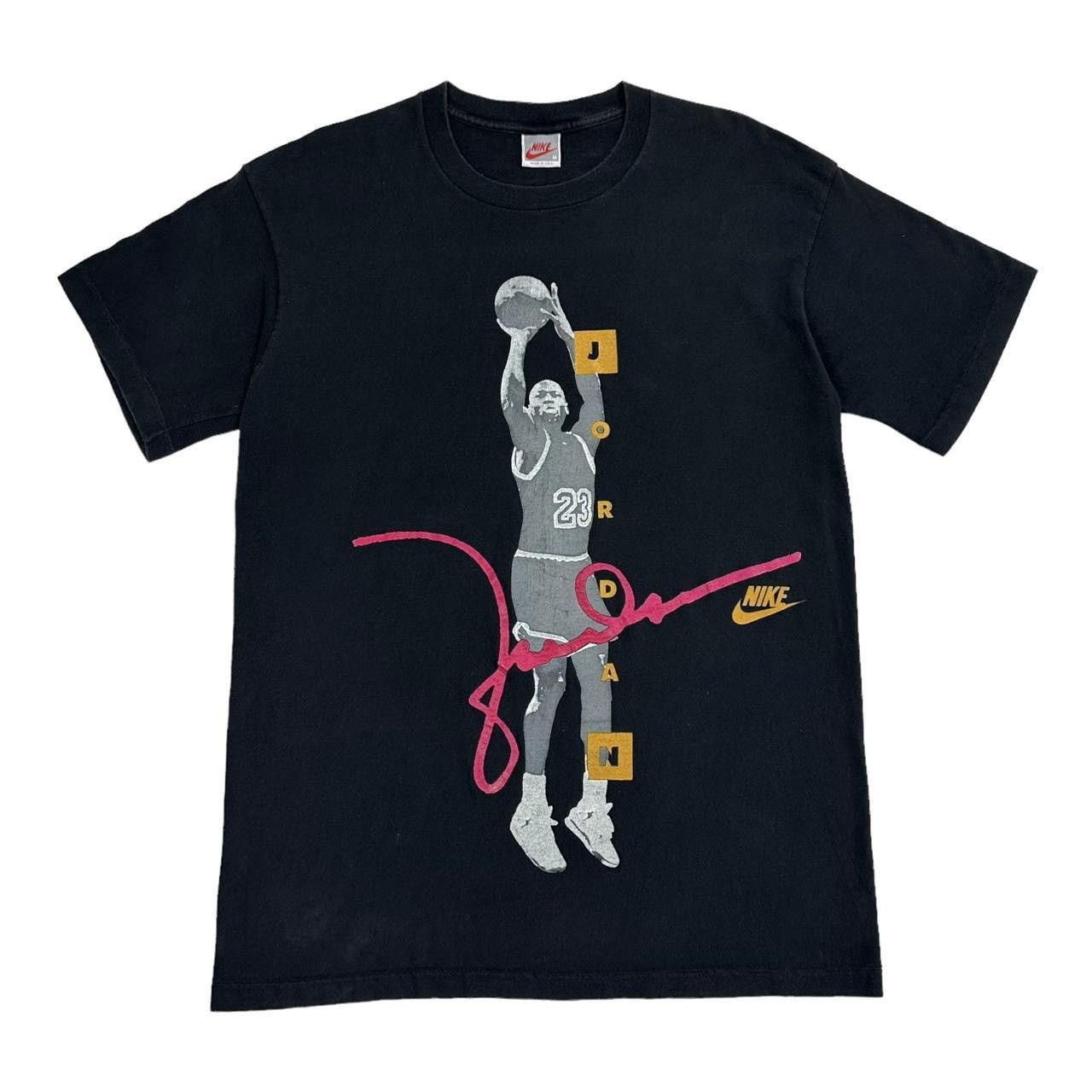 Vintage Nike Jordan T-Shirt in Black Size Medium