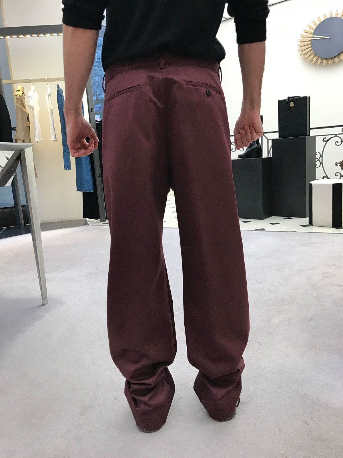 Balenciaga BALENCIAGA SS17 BNWT BURGUNDY SKATER PANTS Size US 32 / EU 48 - 11 Thumbnail