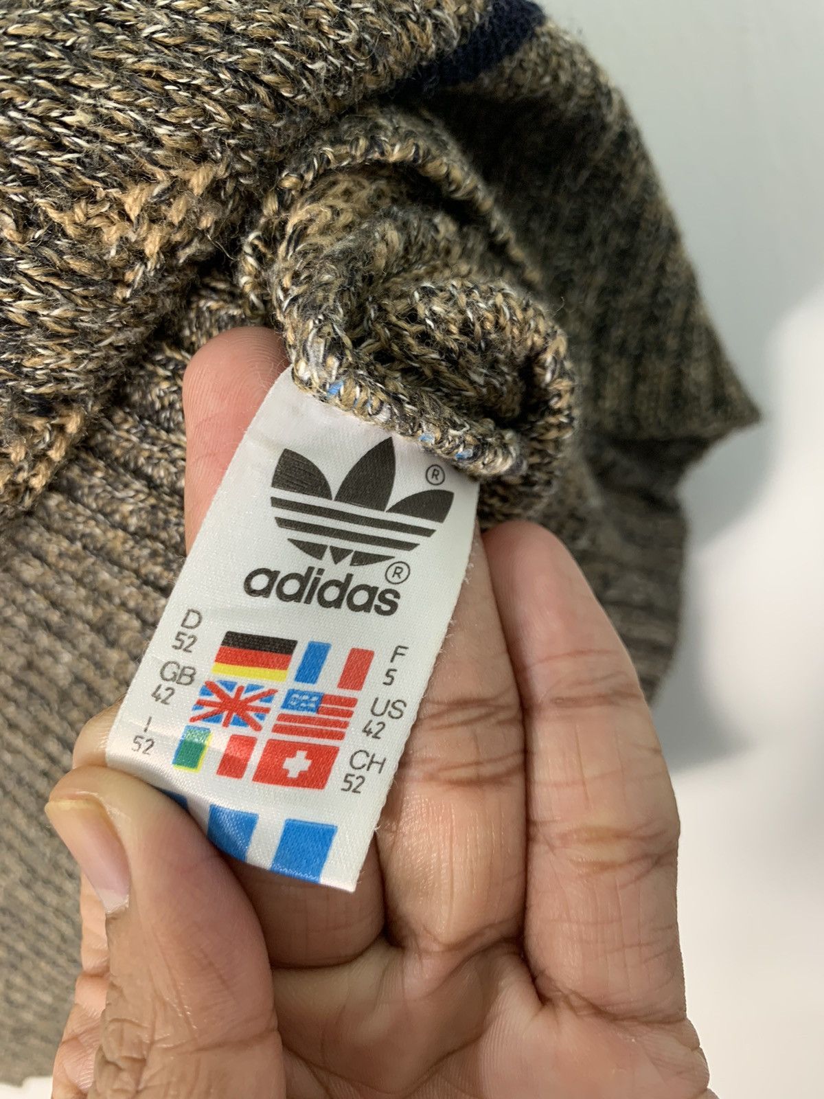 Adidas Vintage Adidas Knitted Sweater Size US XL / EU 56 / 4 - 5 Thumbnail