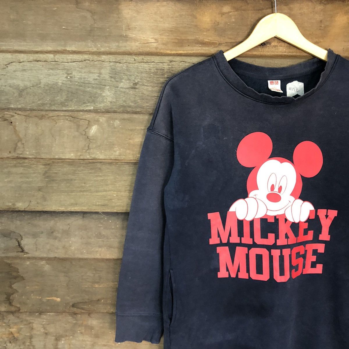 Disney × Mickey Mouse × Uniqlo Uniqlo X Mickey Mouse Dark Blue Sweatshirt #415B Size US M / EU 48-50 / 2 - 7 Thumbnail