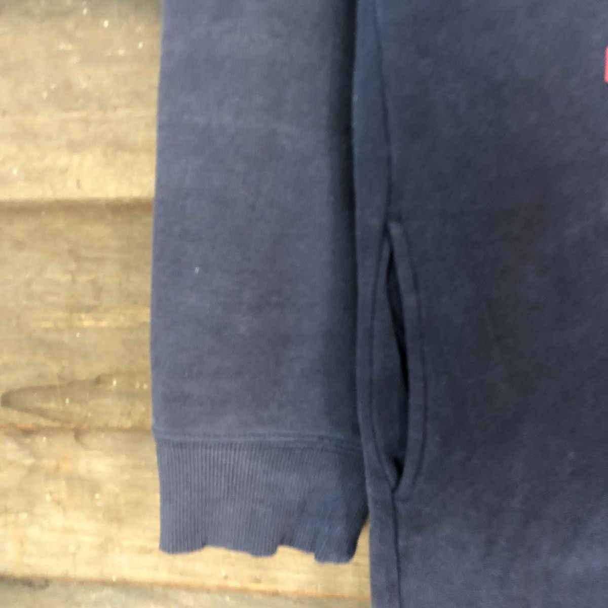 Disney × Mickey Mouse × Uniqlo Uniqlo X Mickey Mouse Dark Blue Sweatshirt #415B Size US M / EU 48-50 / 2 - 6 Thumbnail