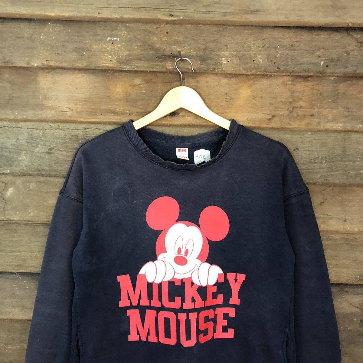 Disney × Mickey Mouse × Uniqlo Uniqlo X Mickey Mouse Dark Blue Sweatshirt #415B Size US M / EU 48-50 / 2 - 9 Thumbnail