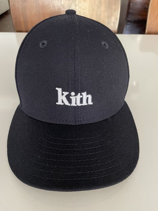 Kith Kith New Era NY Yankees Serif fitted hat size 7 1/8 team hat