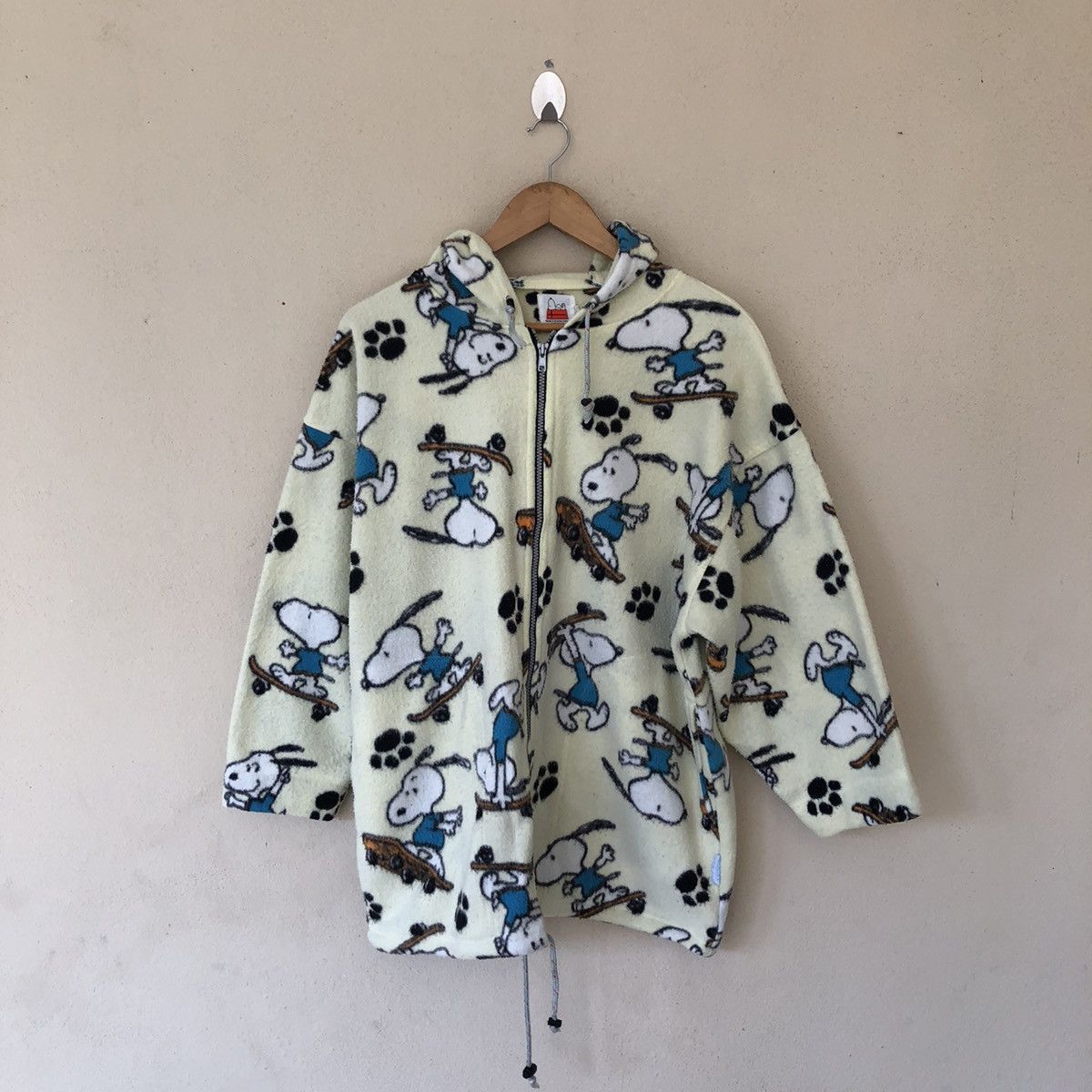 Cartoon Network PEANUTS OVERPRINTS HOODIE Size US M / EU 48-50 / 2 - 7 Thumbnail
